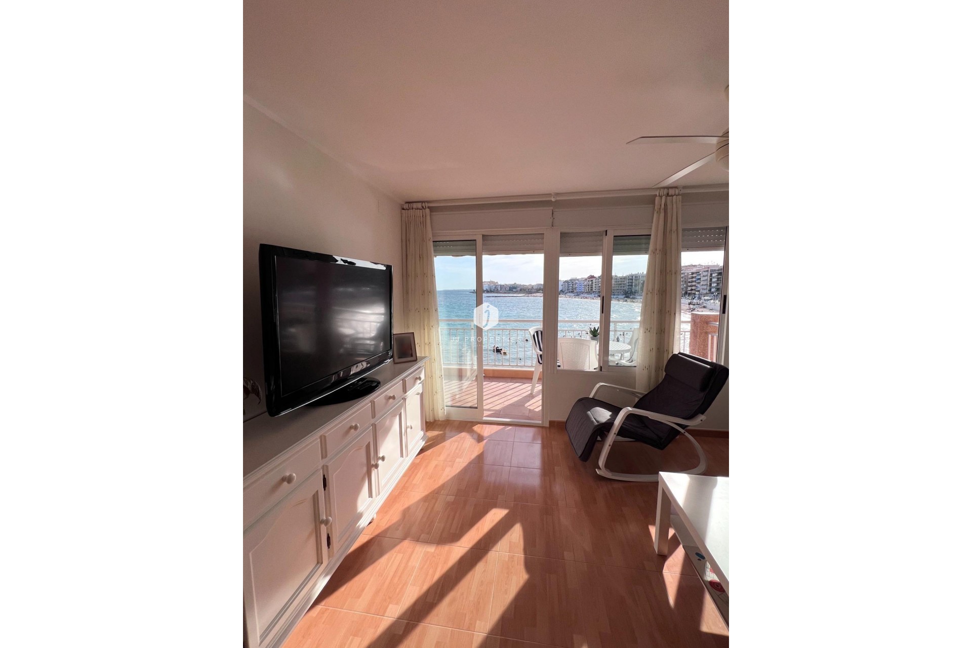 Resale - Apartment / flat -
Torrevieja - Playa de los Locos