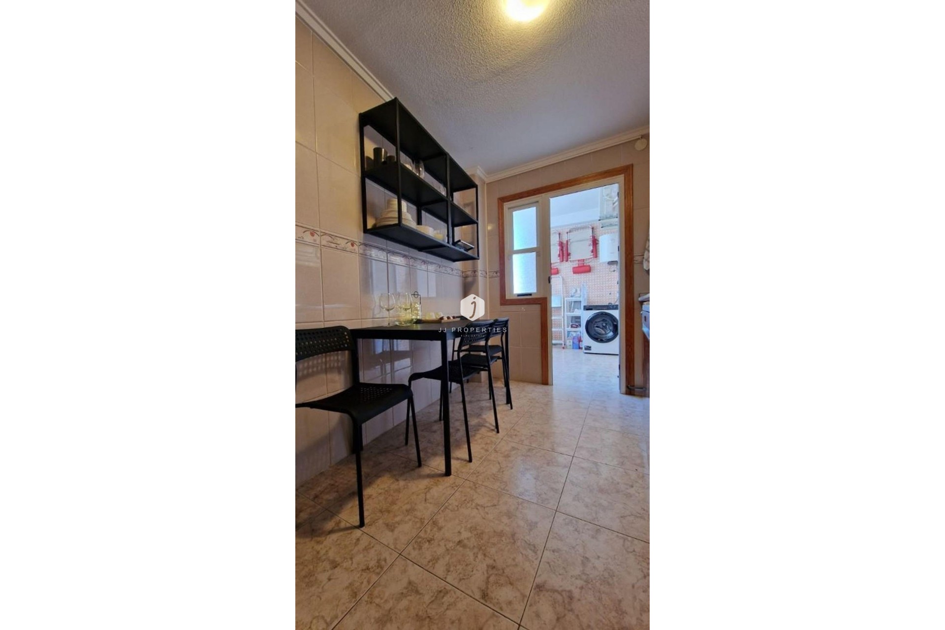 Resale - Apartment / flat -
Torrevieja - Playa de los Locos