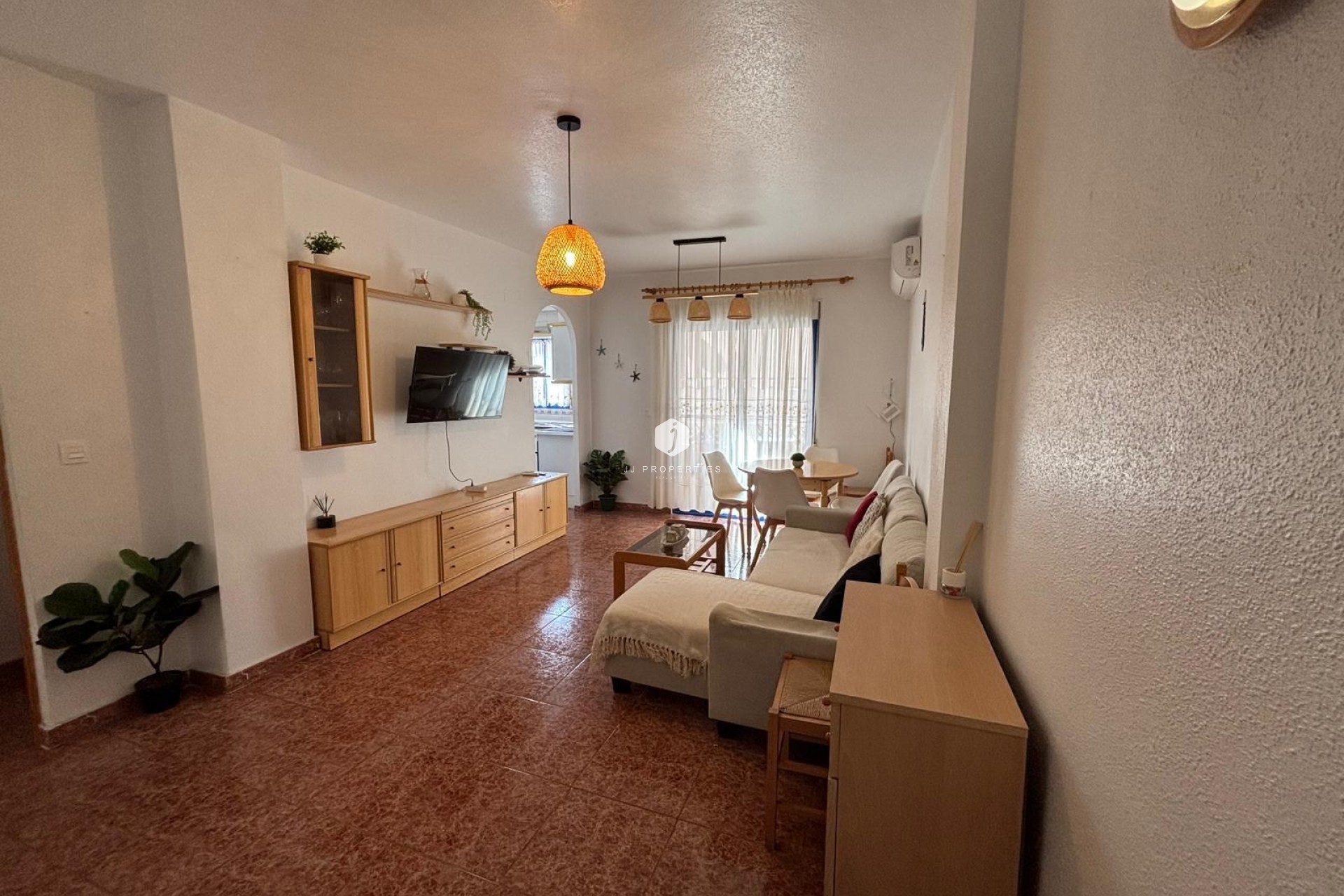 Resale - Apartment / flat -
Torrevieja - Playa de los Locos