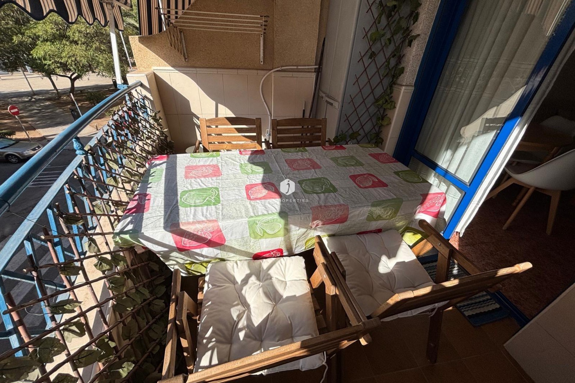 Resale - Apartment / flat -
Torrevieja - Playa de los Locos