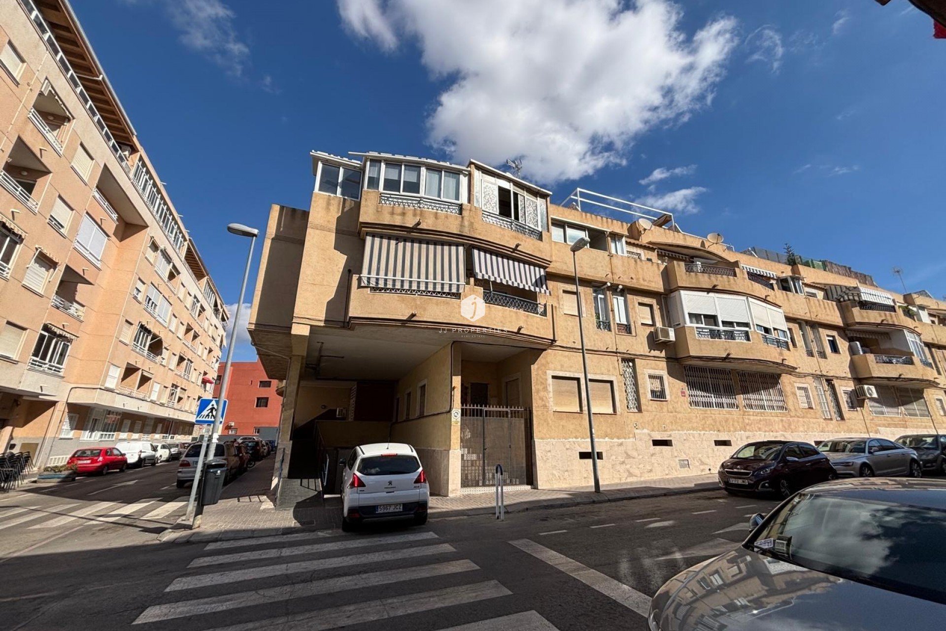 Resale - Apartment / flat -
Torrevieja - Playa de los Locos