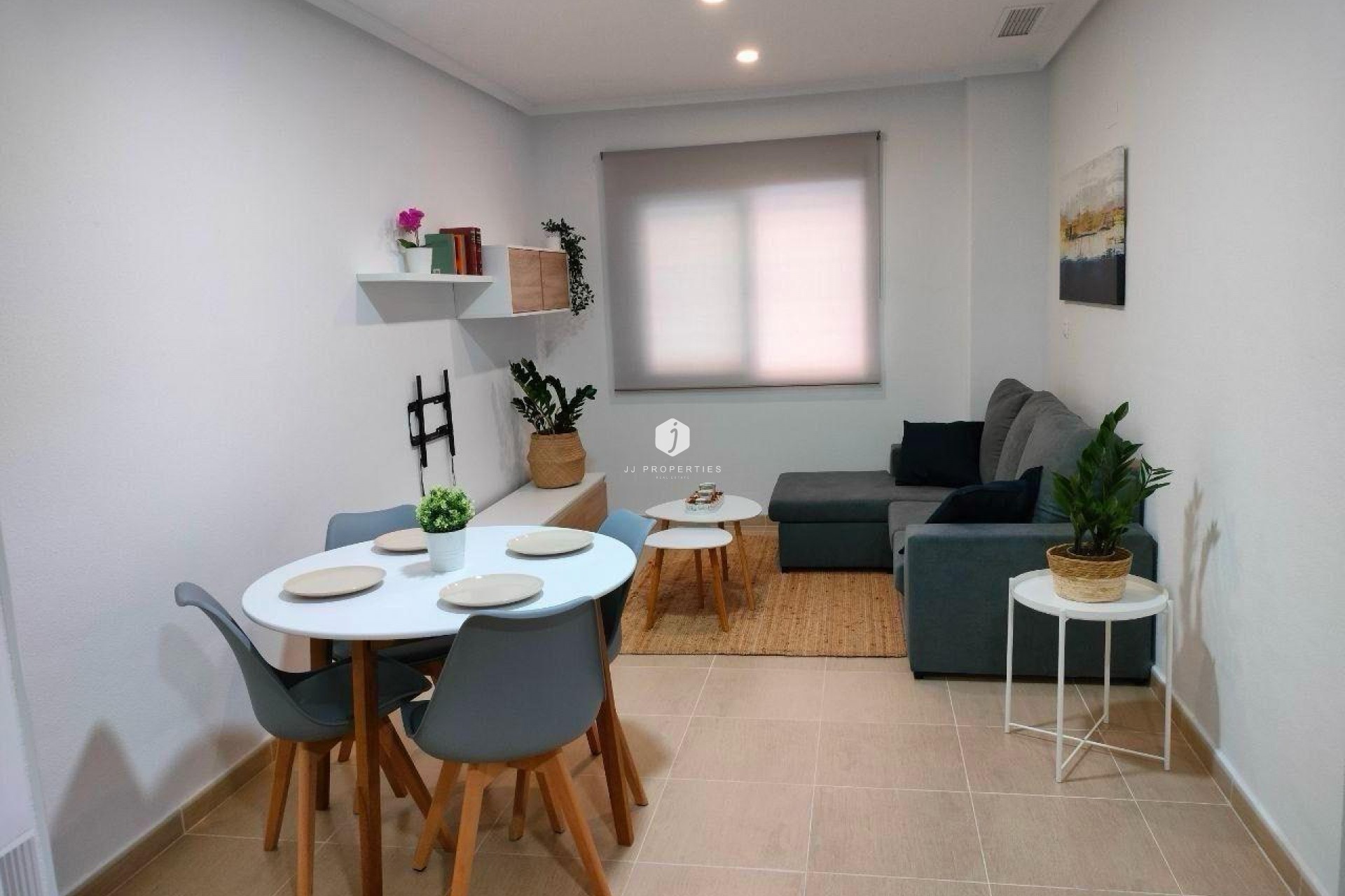 Resale - Apartment / flat -
Torrevieja - Playa de los Locos
