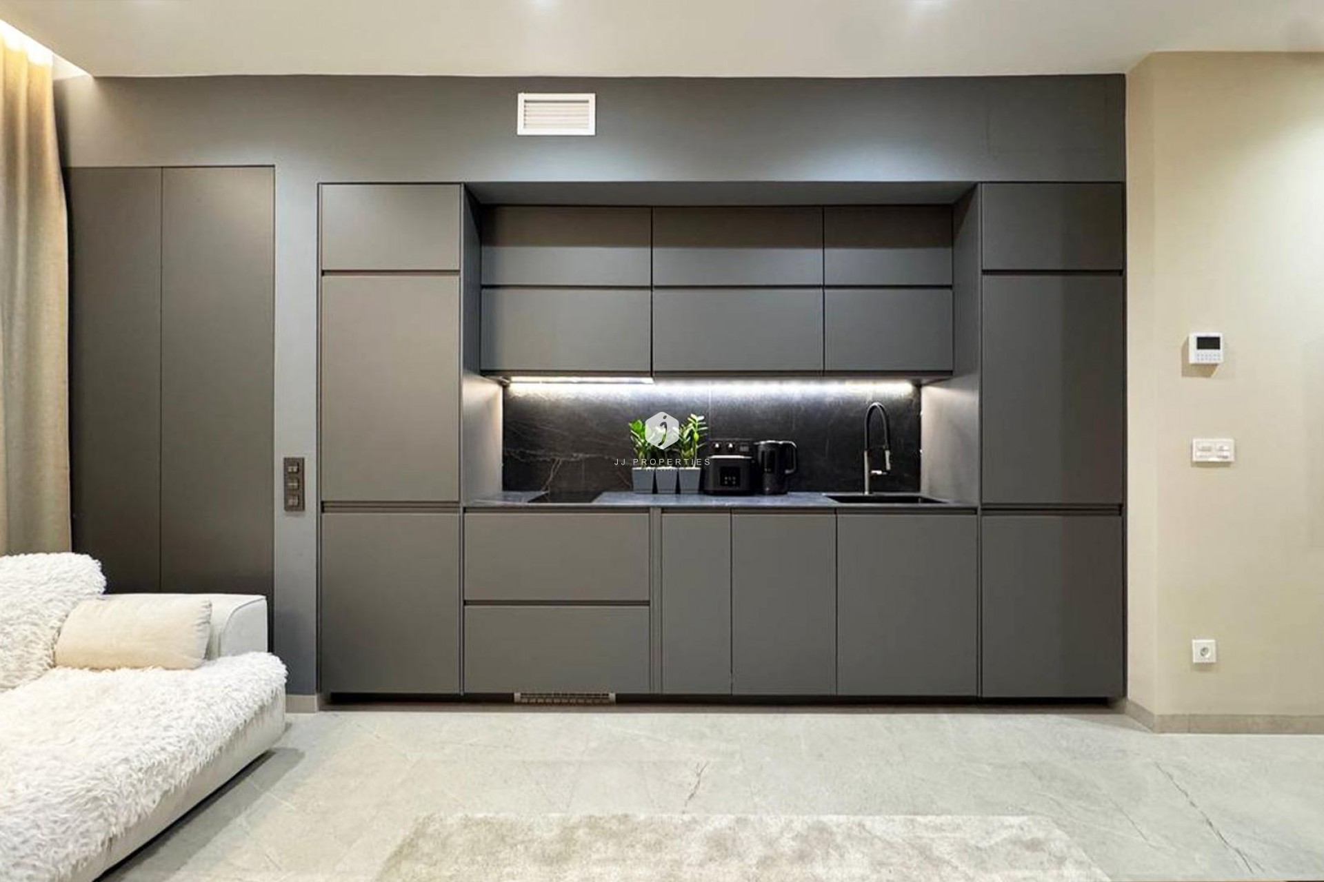 Resale - Apartment / flat -
Torrevieja - Playa de los Locos