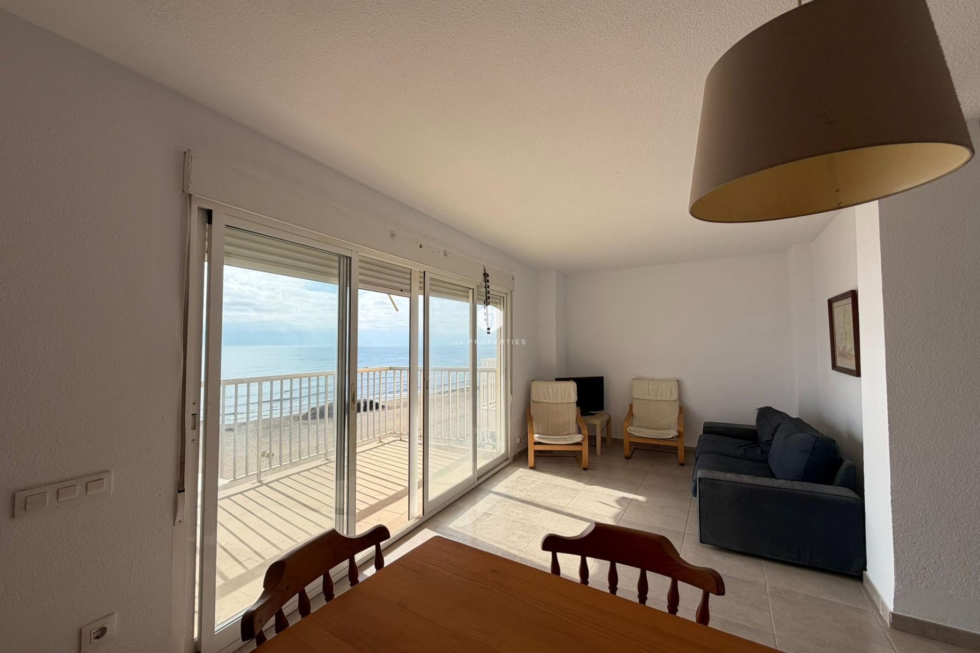 Resale - Apartment / flat -
Torrevieja - Playa de los Locos