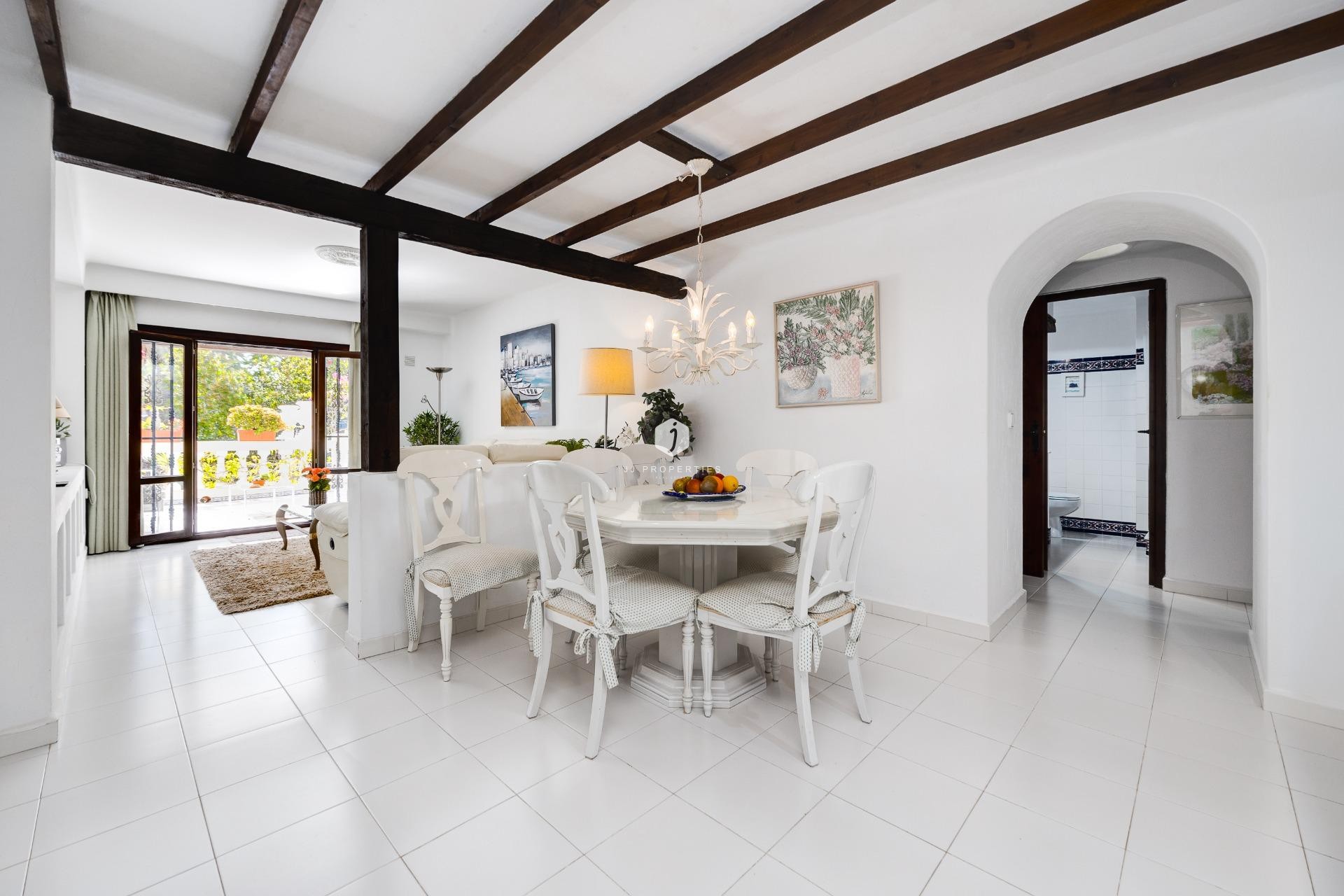 Resale - Apartment / flat -
Torrevieja - Playa de los Locos