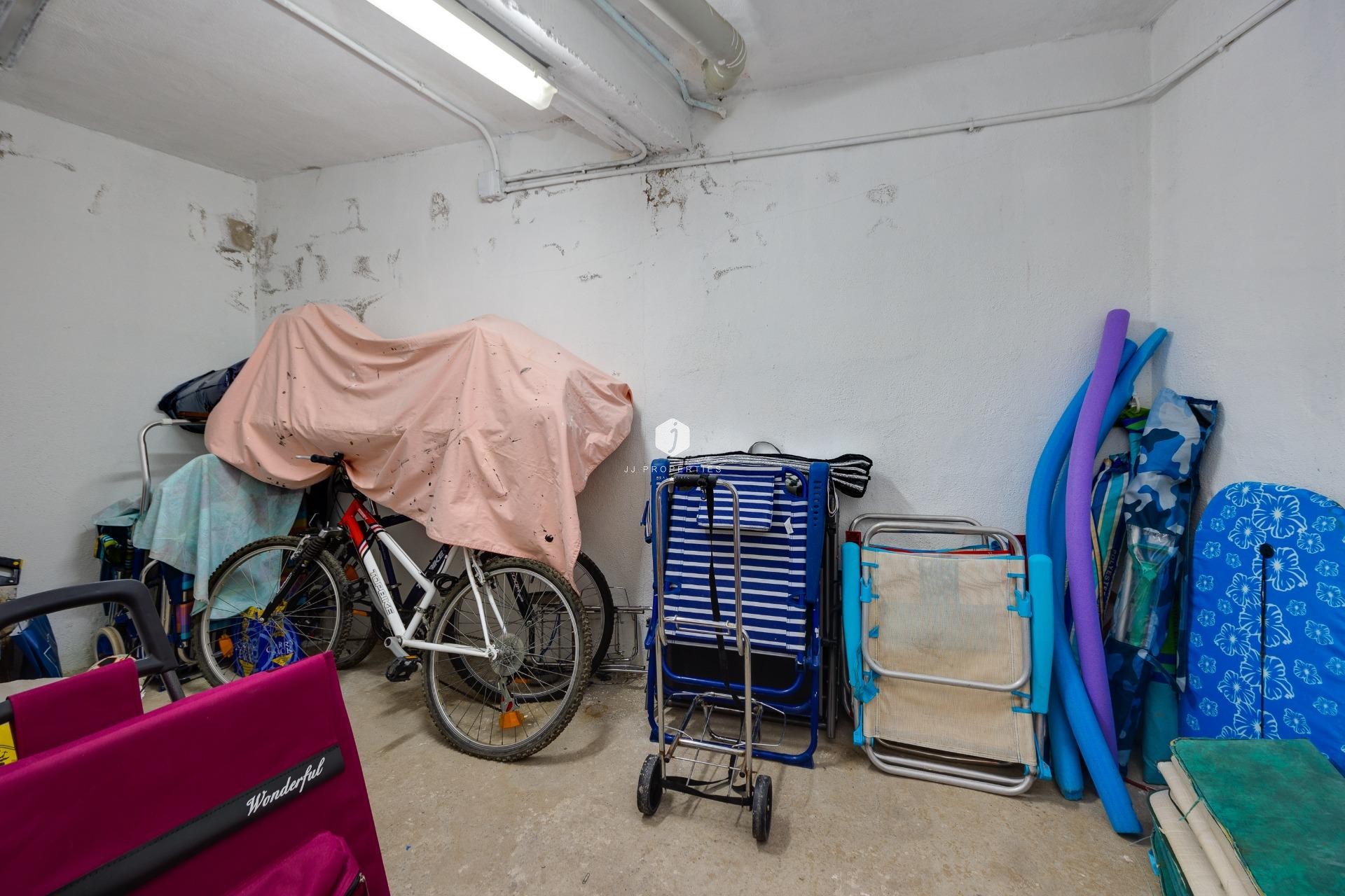 Resale - Apartment / flat -
Torrevieja - Playa de los Locos