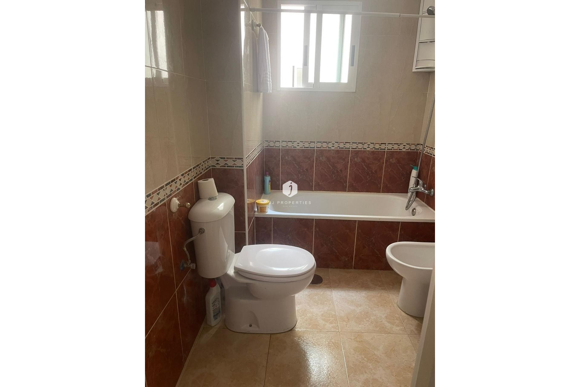 Resale - Apartment / flat -
Torrevieja - Playa de los Locos