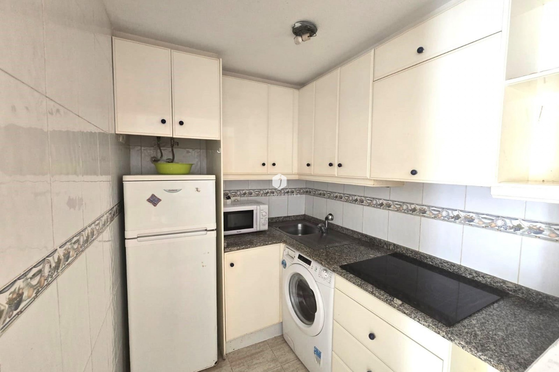 Resale - Apartment / flat -
Torrevieja - Playa de los Locos