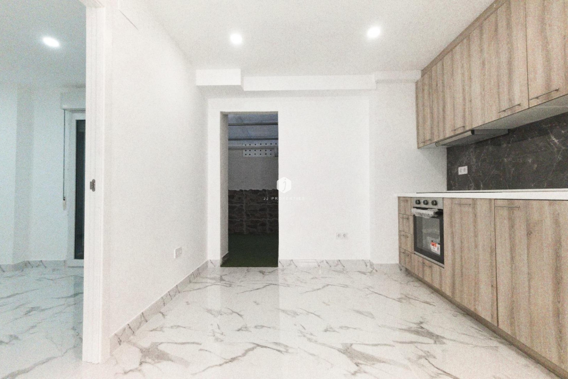 Resale - Apartment / flat -
Torrevieja - Playa de los Naufragos