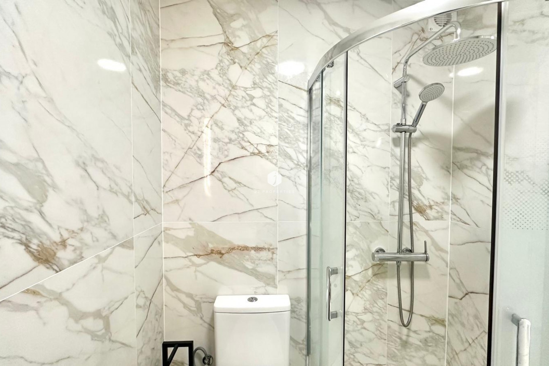 Resale - Apartment / flat -
Torrevieja - Playa del Cura