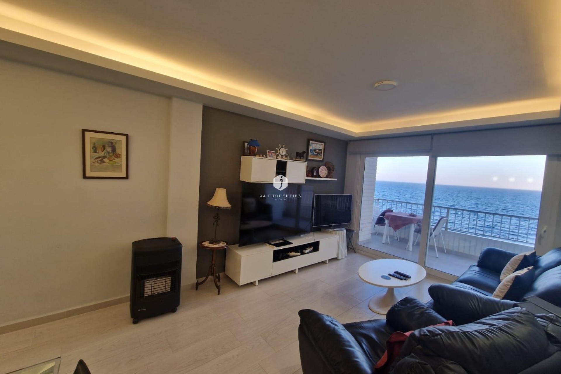 Resale - Apartment / flat -
Torrevieja - Playa del Cura