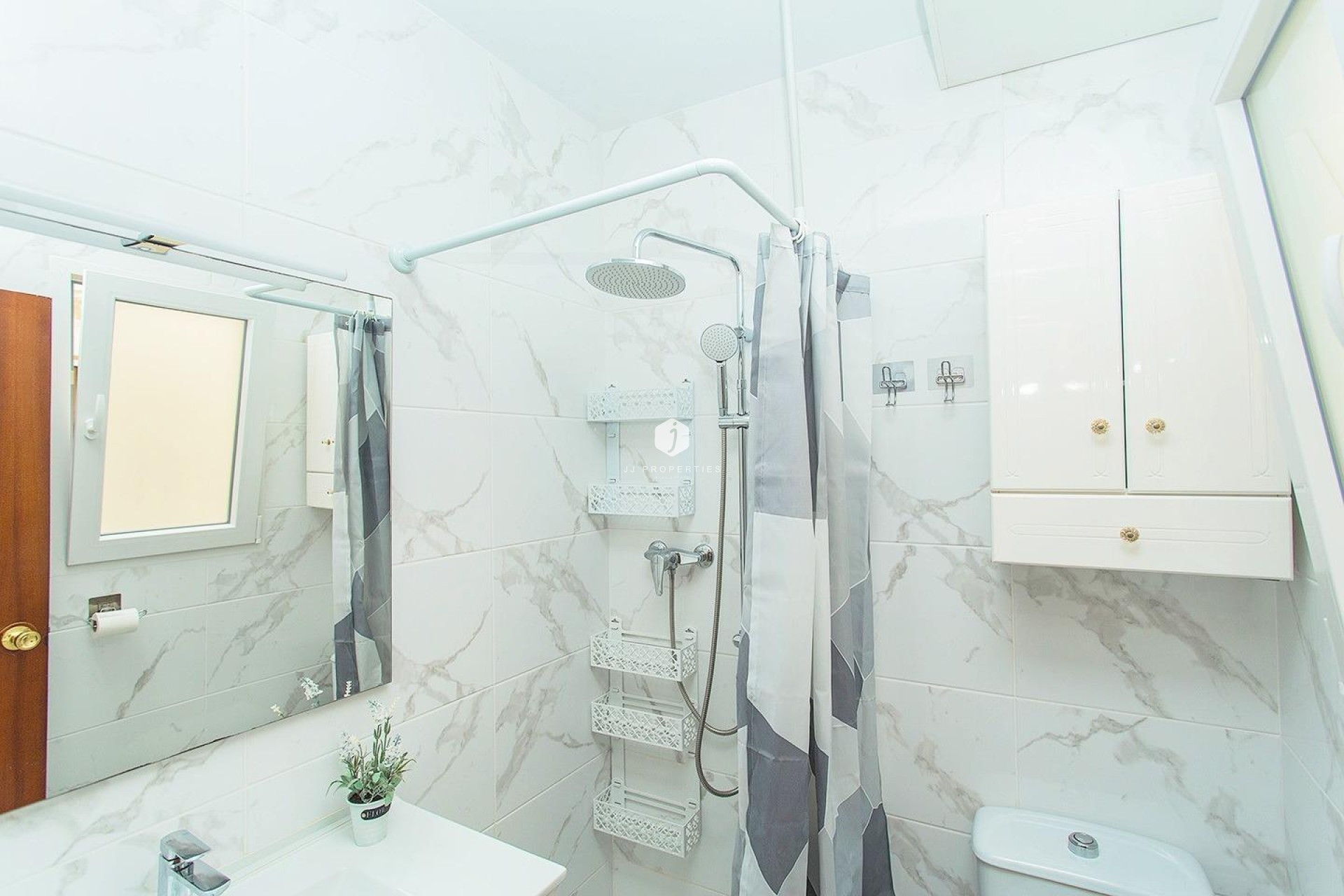 Resale - Apartment / flat -
Torrevieja - Playa del Cura