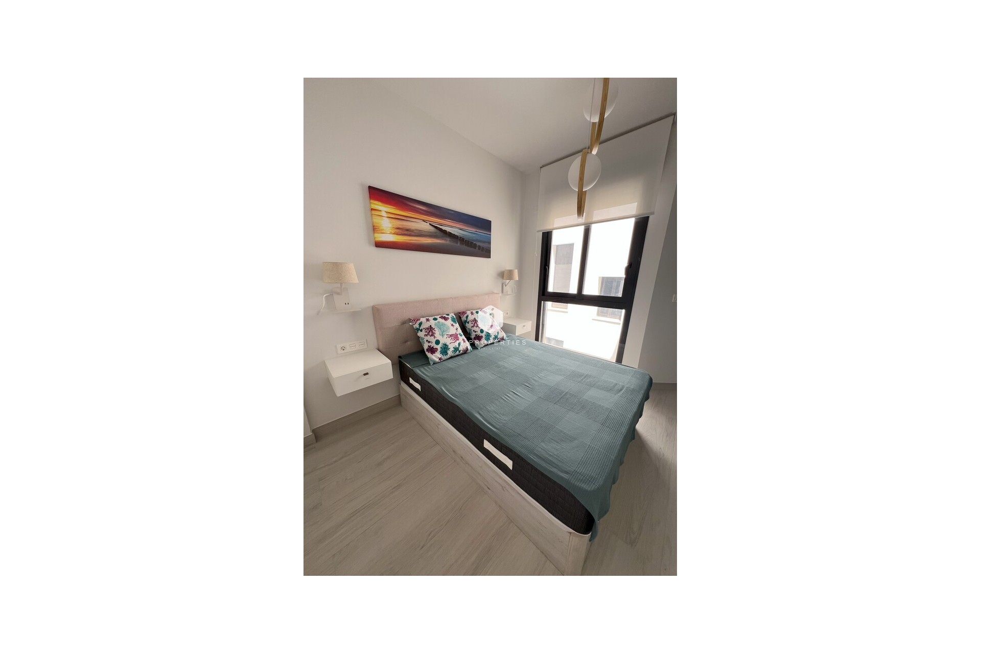 Resale - Apartment / flat -
Torrevieja - Playa del Cura
