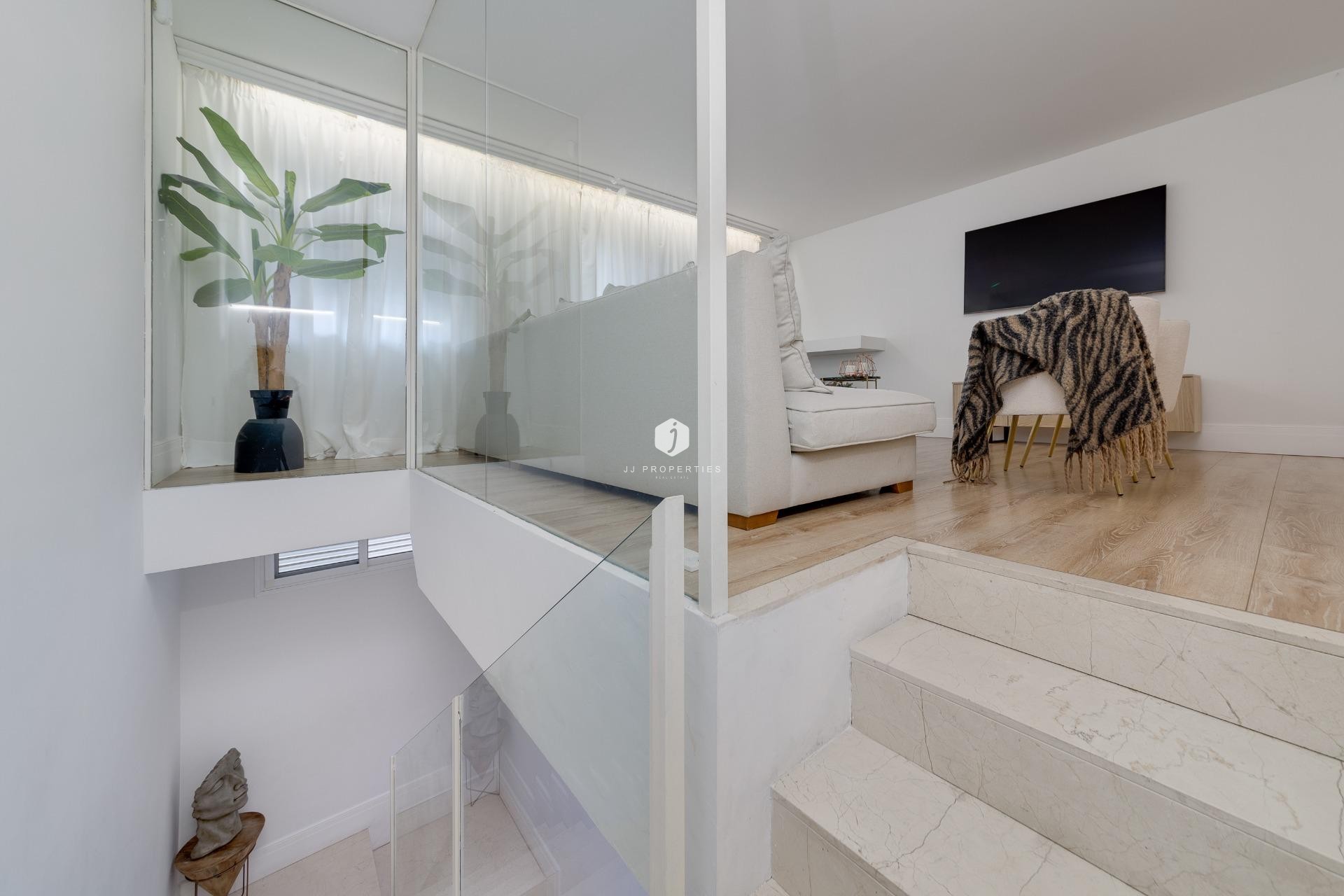 Resale - Apartment / flat -
Torrevieja - Playa del Cura