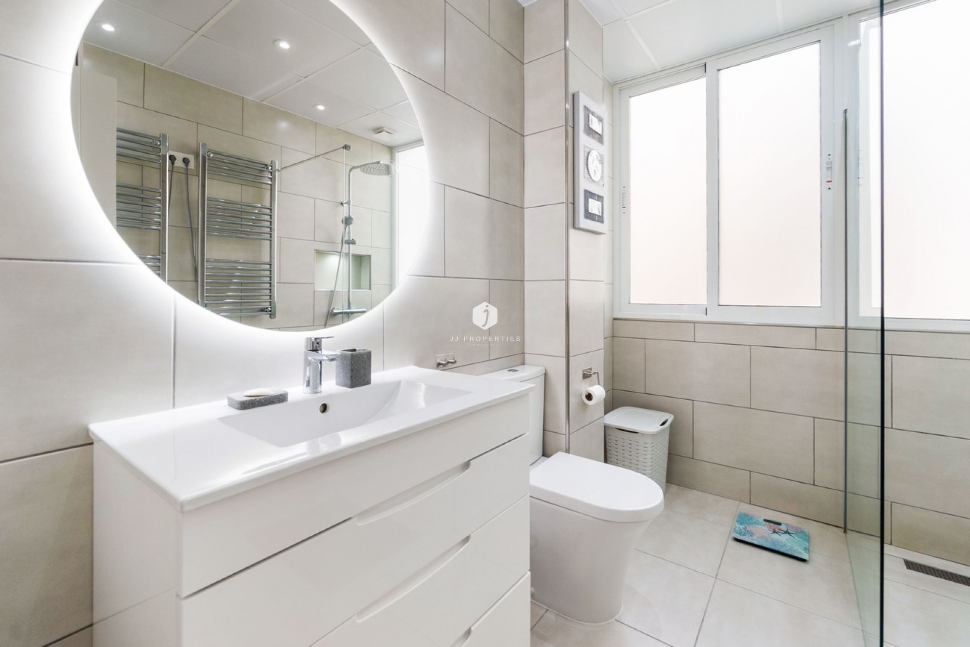 Resale - Apartment / flat -
Torrevieja - Playa del Cura