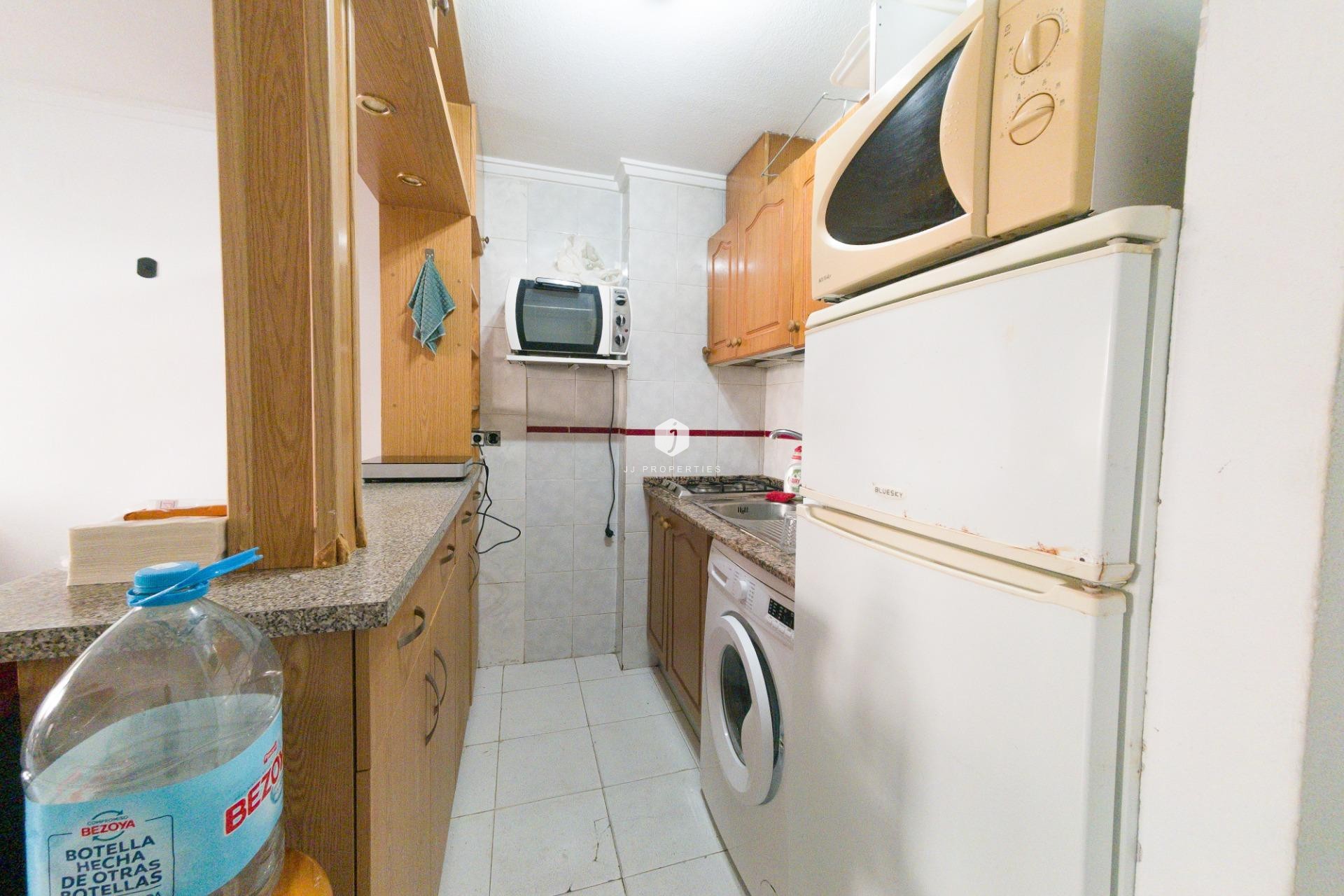 Resale - Apartment / flat -
Torrevieja - Playa del Cura
