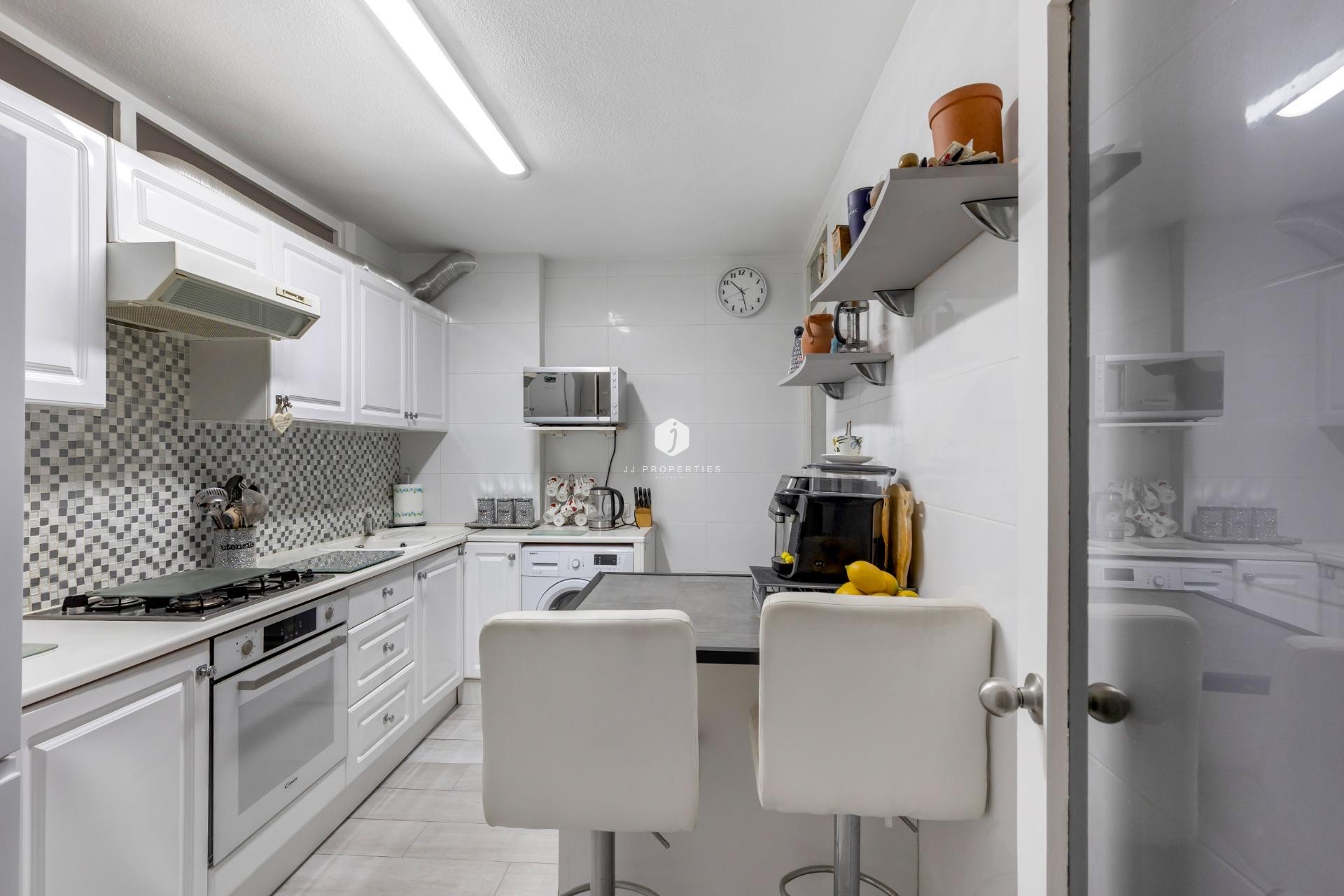 Resale - Apartment / flat -
Torrevieja - Playa del Cura