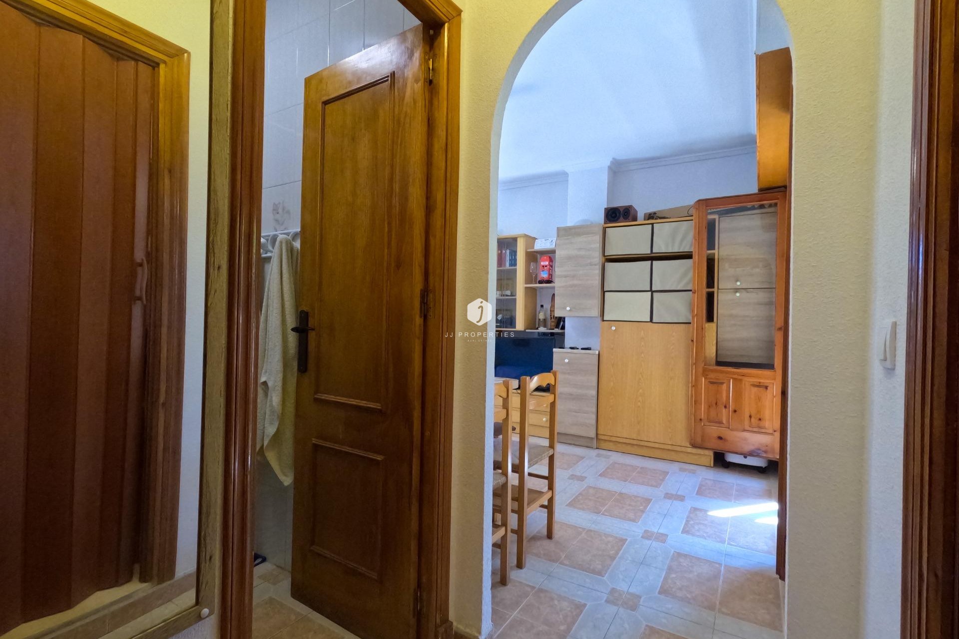 Resale - Apartment / flat -
Torrevieja - Playa del Cura