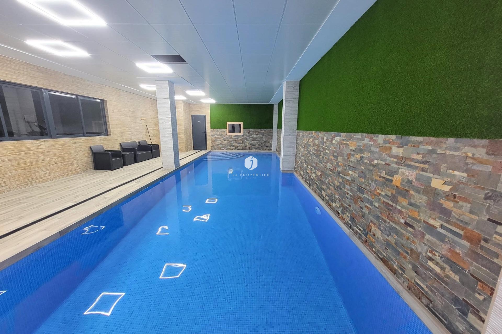 Resale - Apartment / flat -
Torrevieja - Playa del Cura