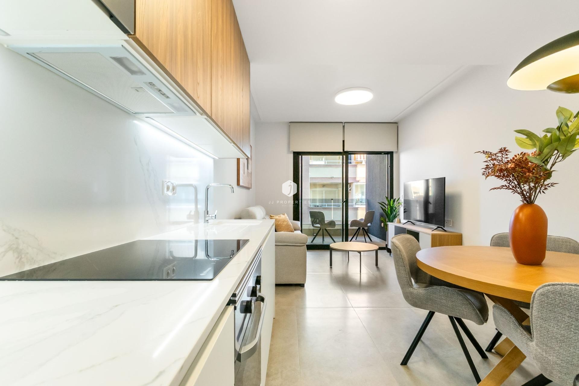 Resale - Apartment / flat -
Torrevieja - Playa del Cura