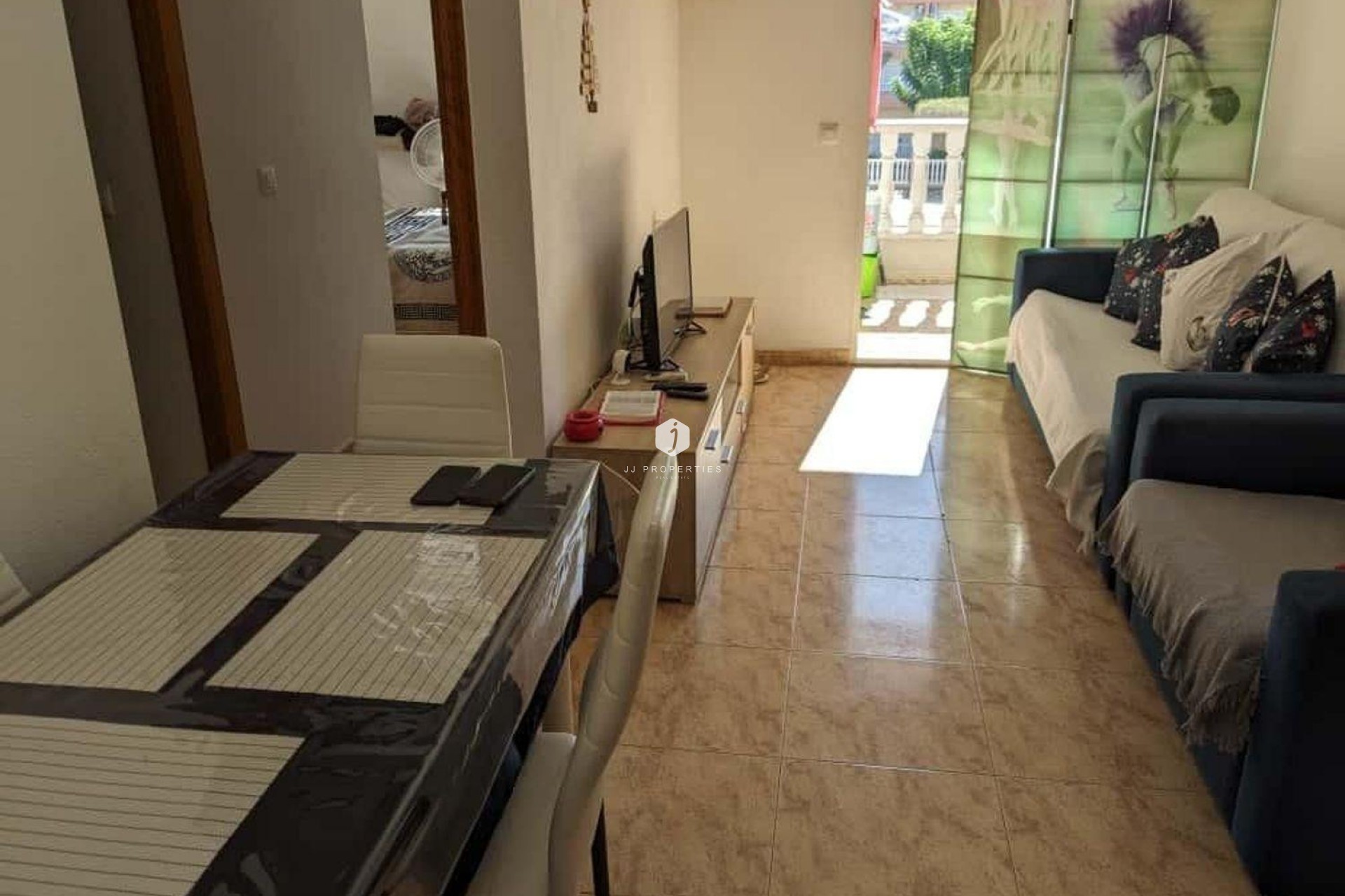 Resale - Apartment / flat -
Torrevieja - Playa del Cura