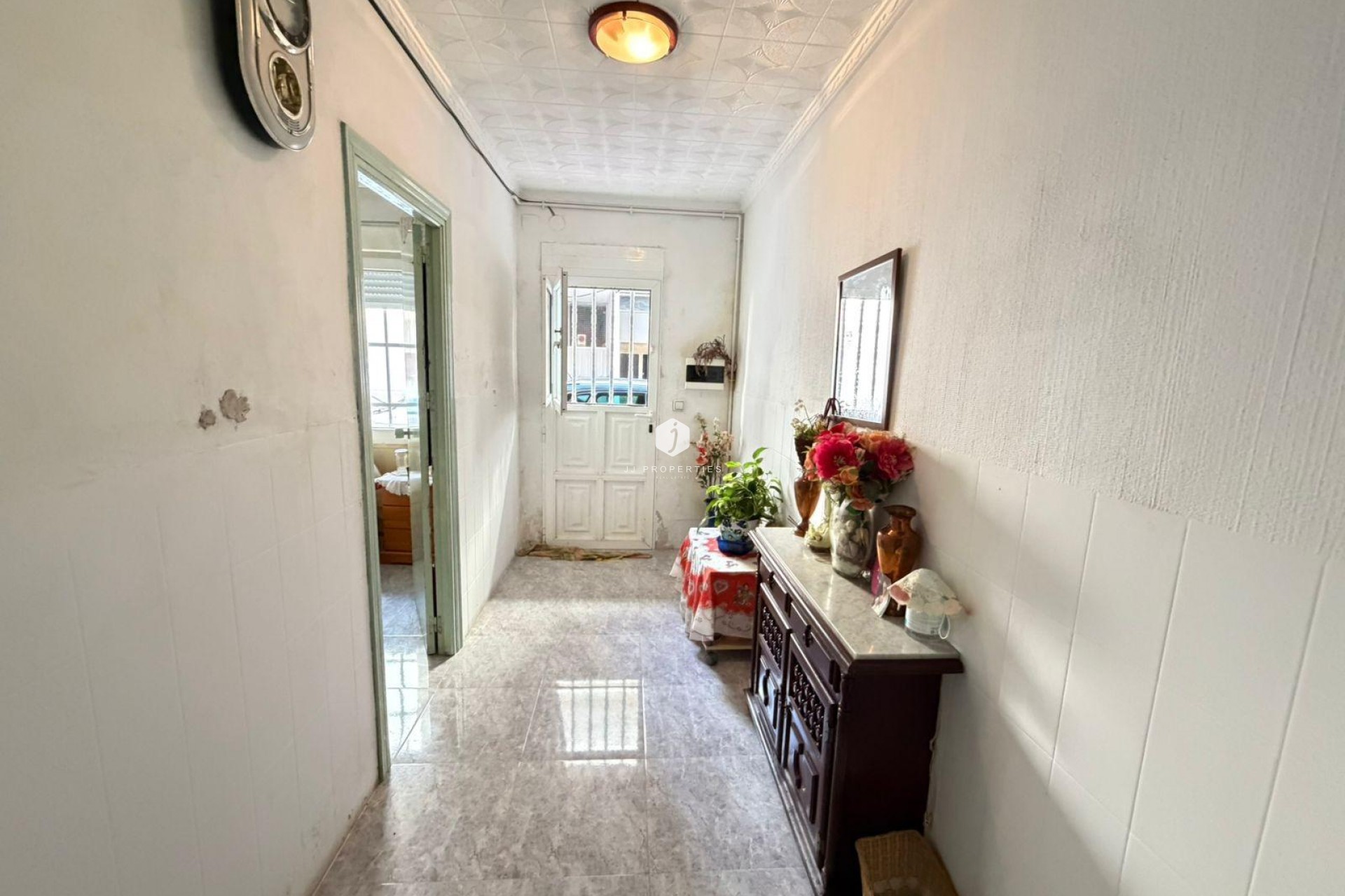 Resale - Apartment / flat -
Torrevieja - Playa del Cura