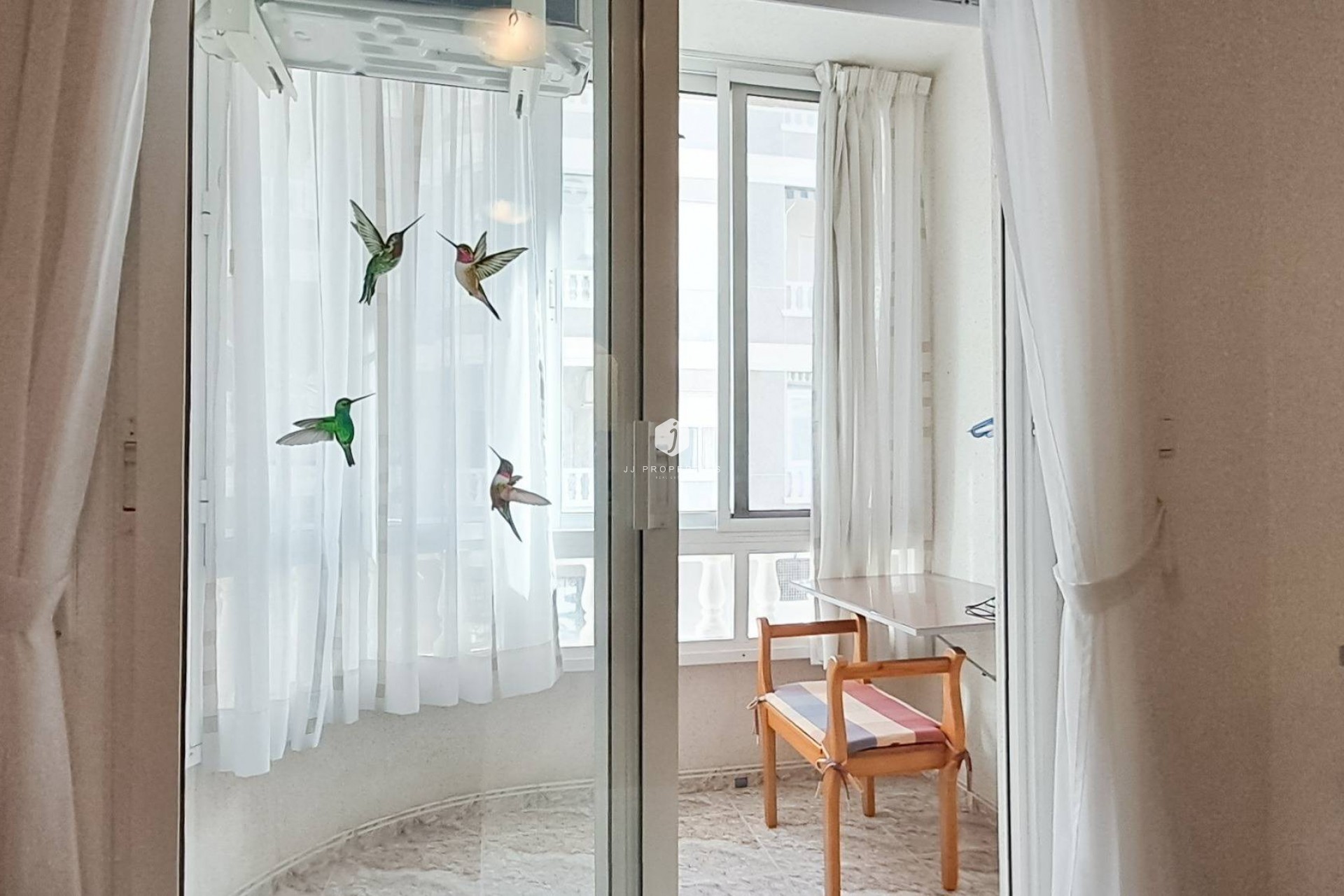 Resale - Apartment / flat -
Torrevieja - Playa del Cura