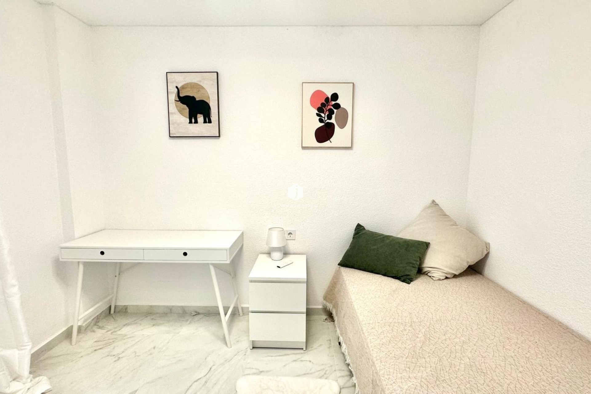 Resale - Apartment / flat -
Torrevieja - Playa del Cura