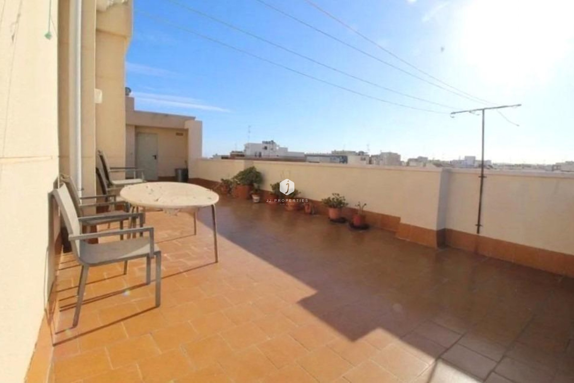 Resale - Apartment / flat -
Torrevieja - Playa del Cura
