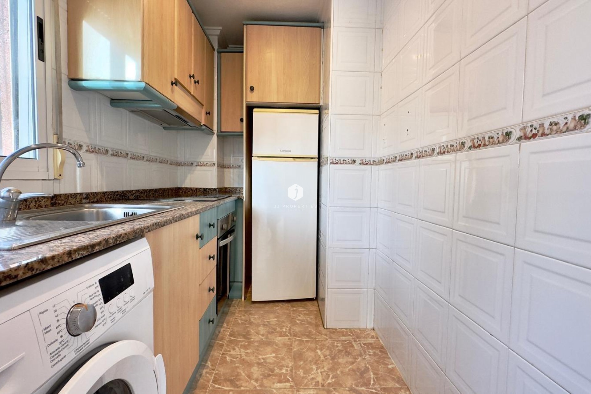 Resale - Apartment / flat -
Torrevieja - Playa del Cura