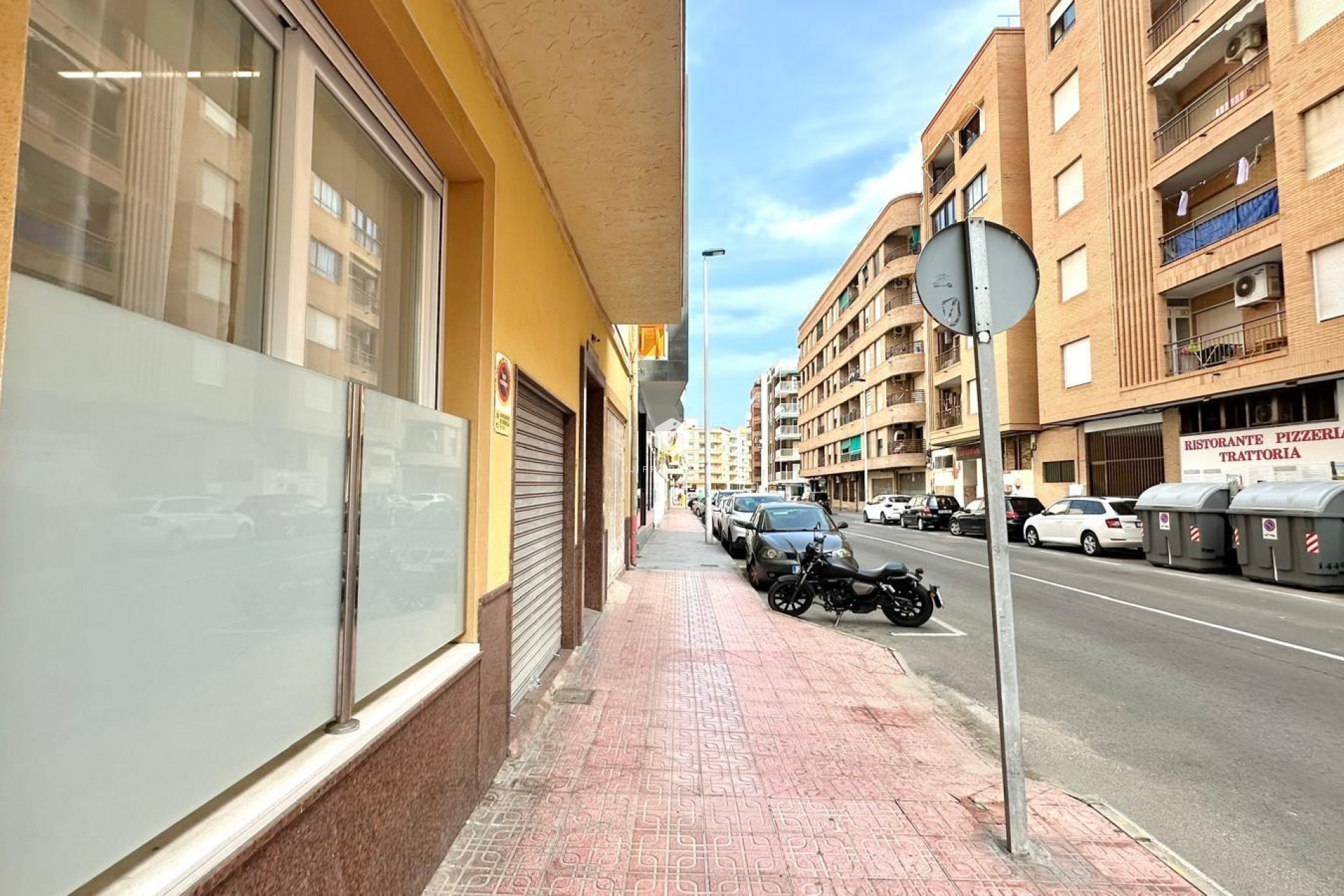 Resale - Apartment / flat -
Torrevieja - Playa del Cura