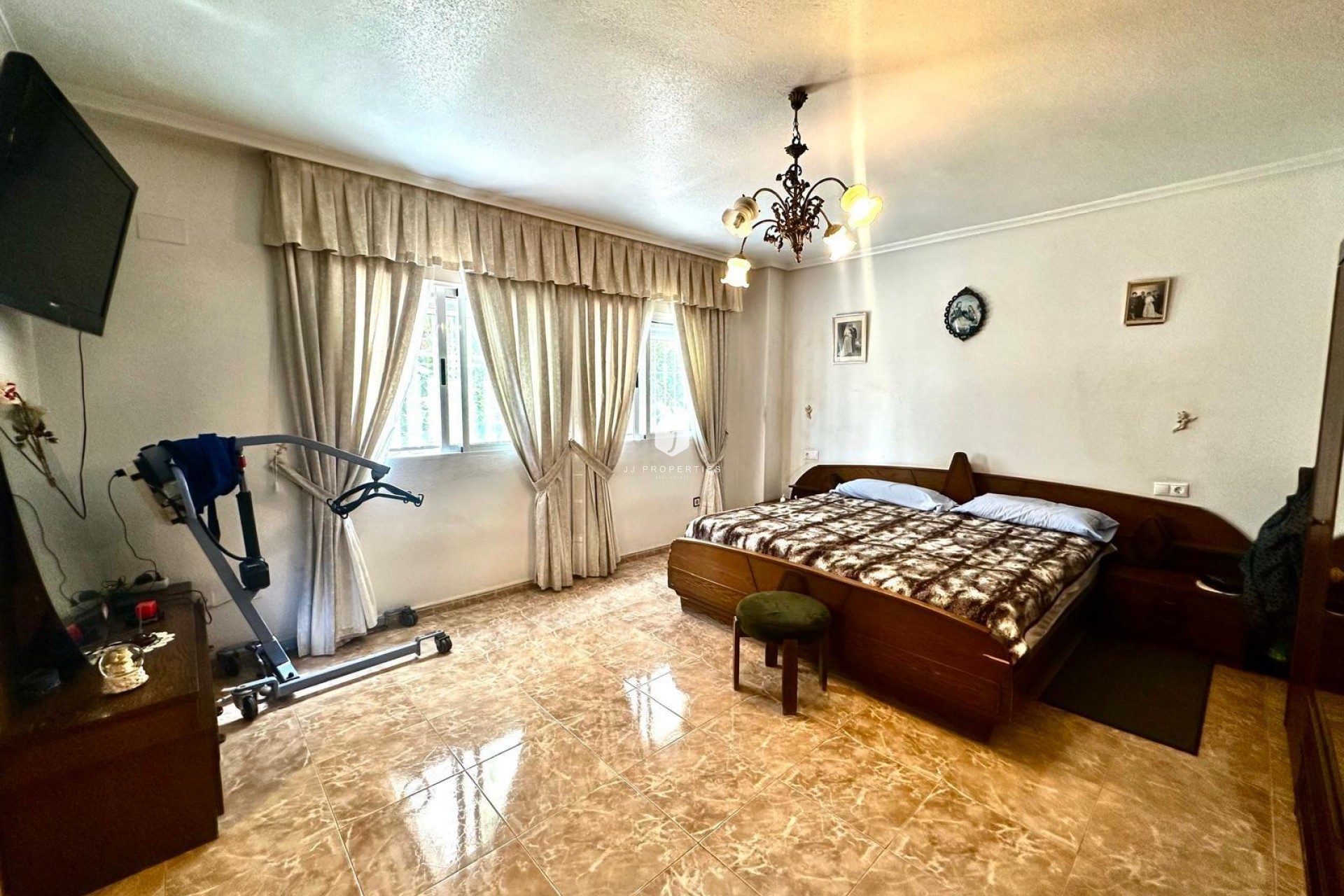 Resale - Apartment / flat -
Torrevieja - Playa del Cura