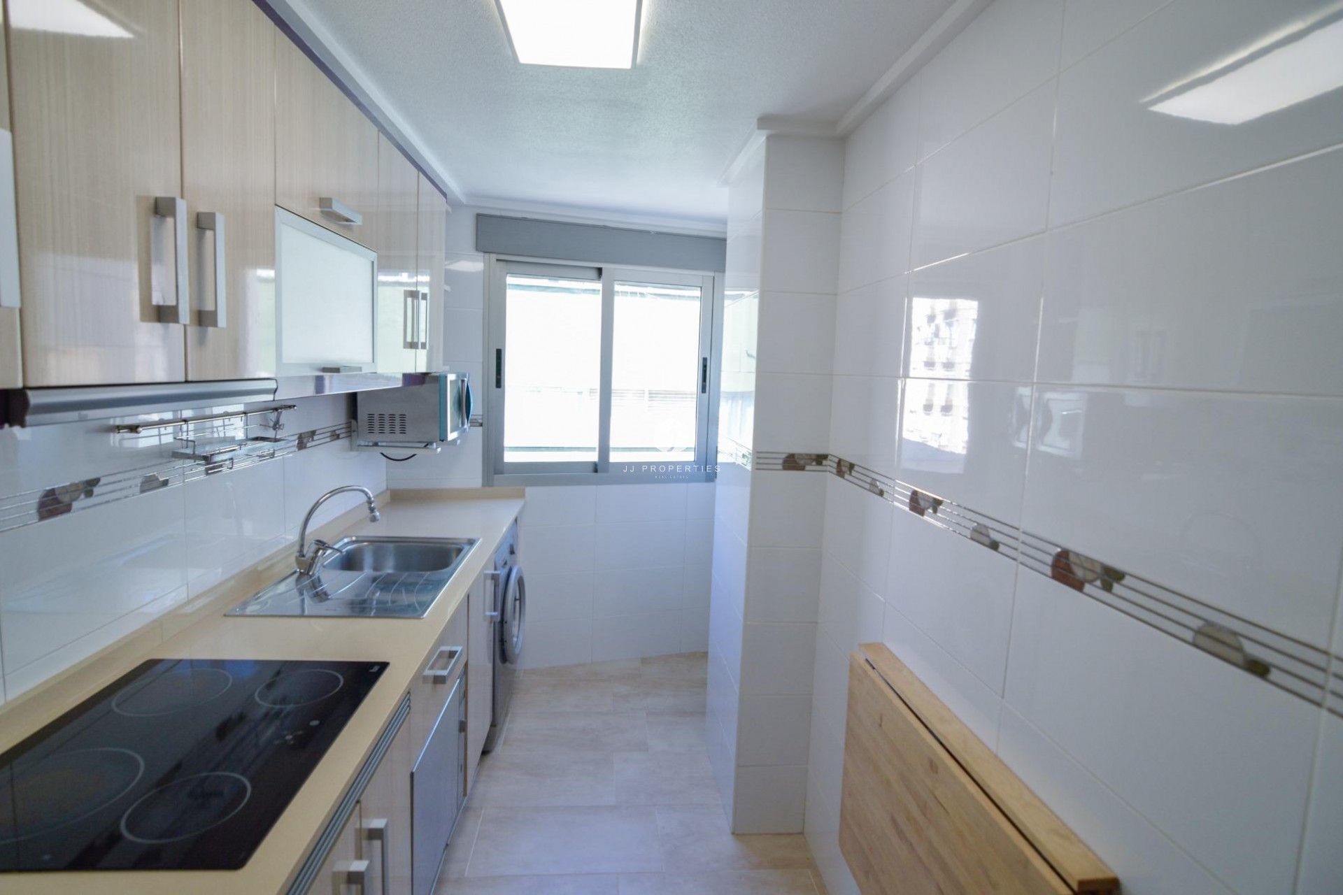 Resale - Apartment / flat -
Torrevieja - Playa del Cura