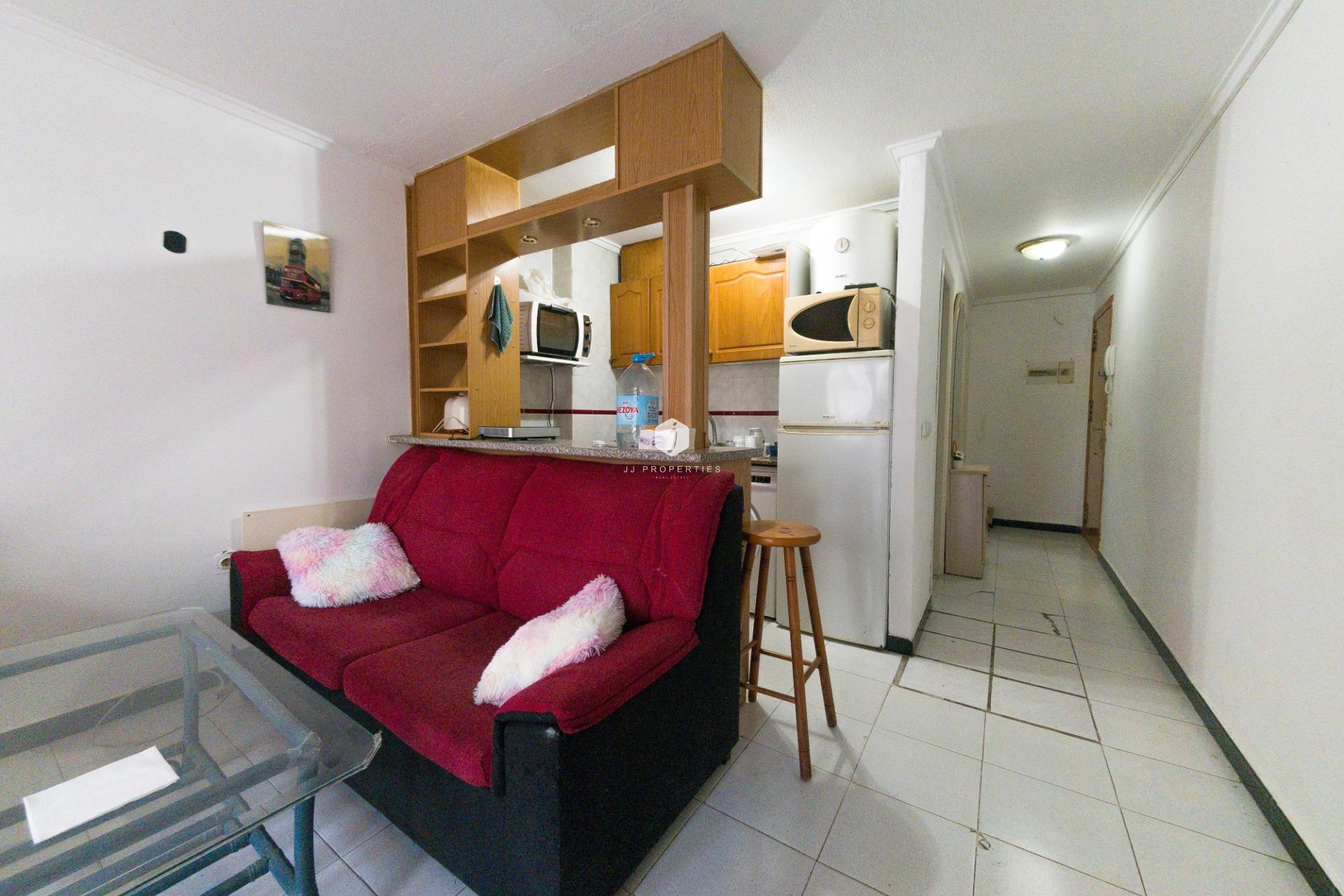 Resale - Apartment / flat -
Torrevieja - Playa del Cura