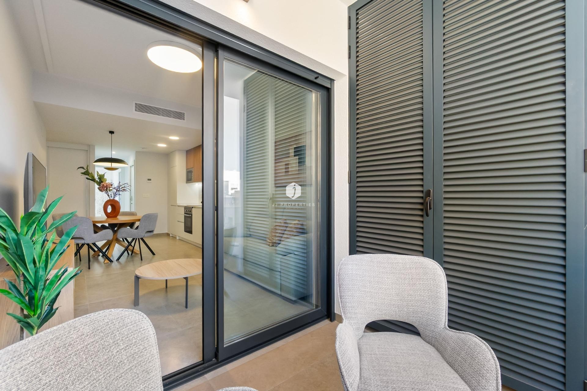 Resale - Apartment / flat -
Torrevieja - Playa del Cura