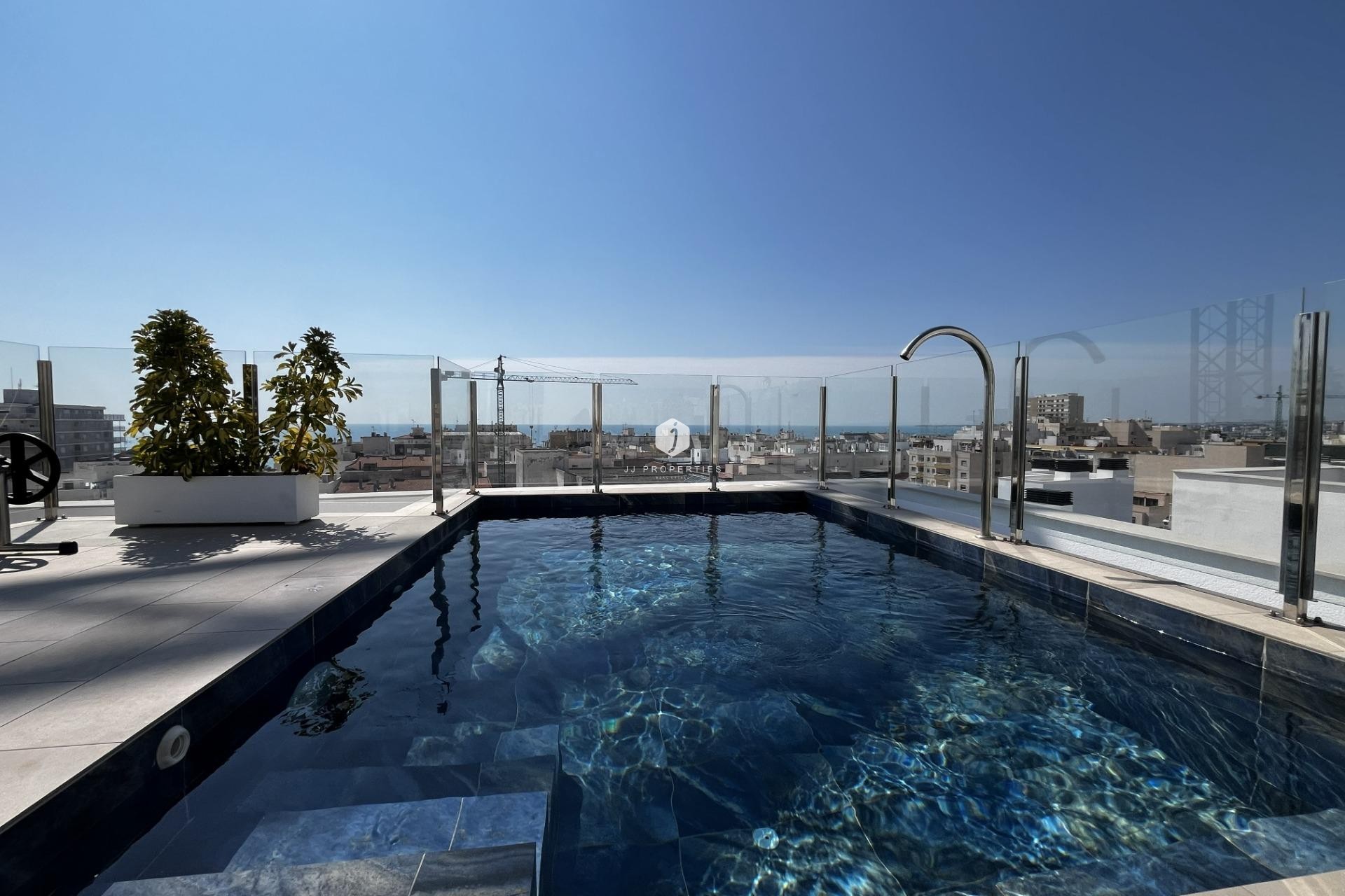 Resale - Apartment / flat -
Torrevieja - Playa del Cura