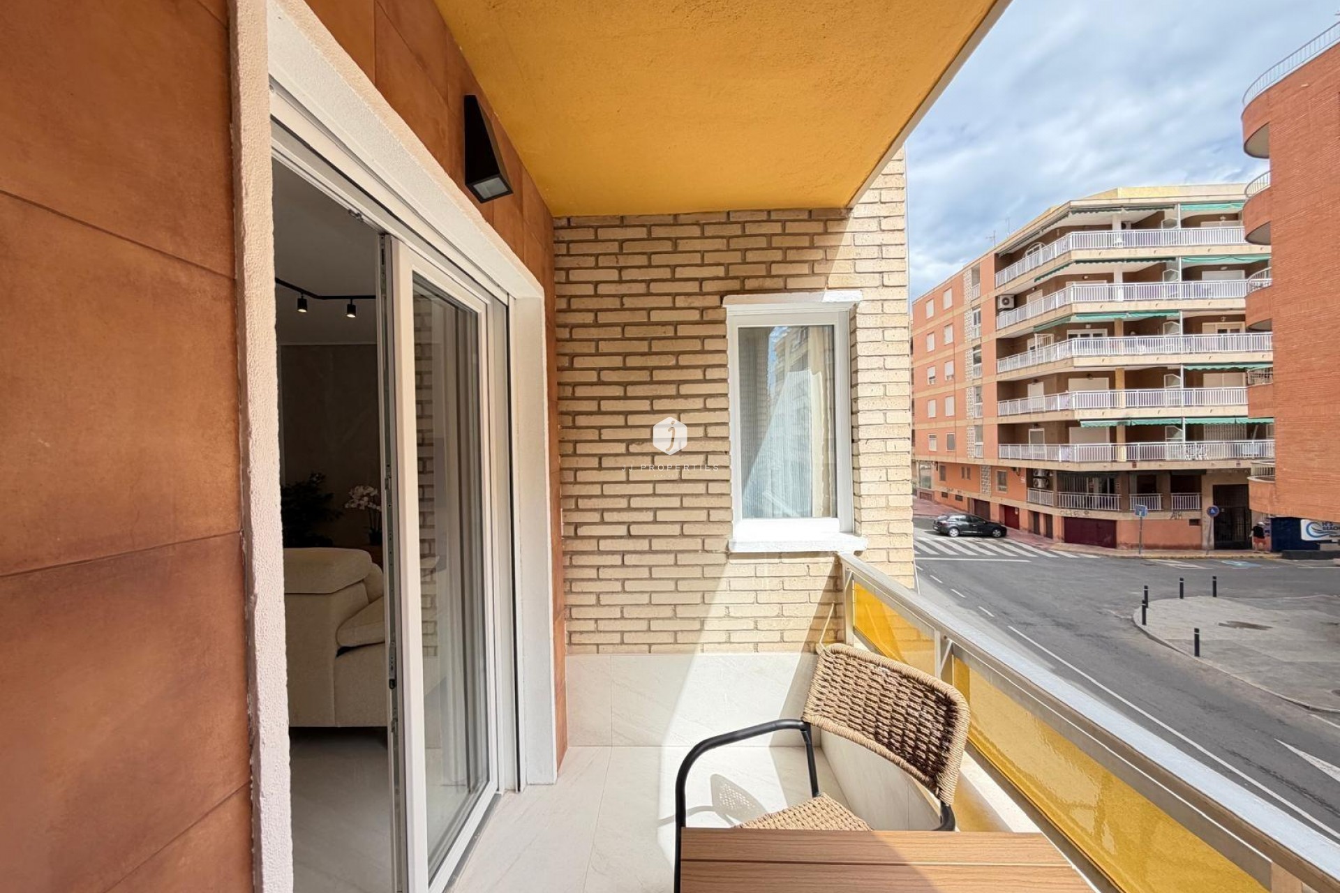 Resale - Apartment / flat -
Torrevieja - Playa del Cura