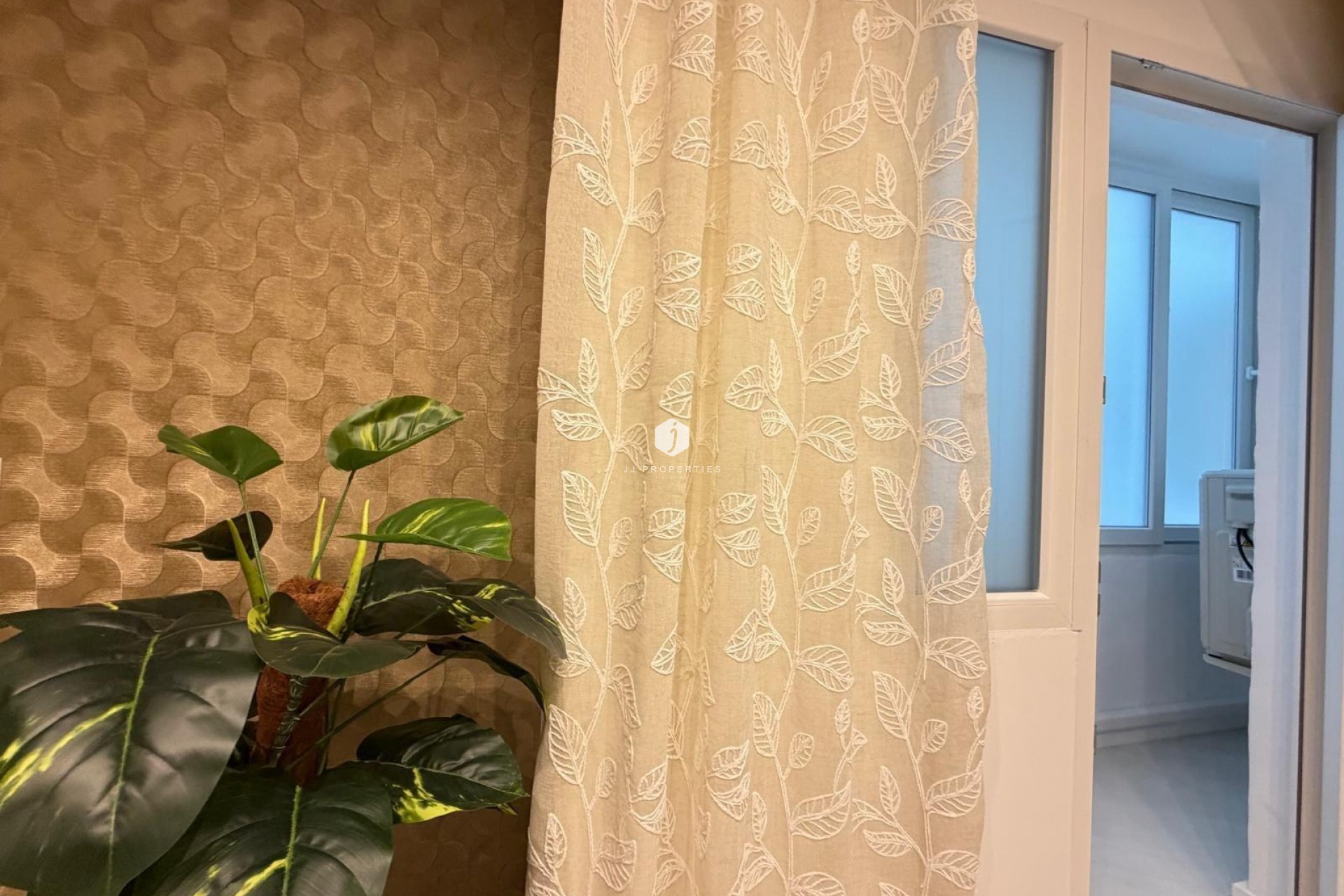 Resale - Apartment / flat -
Torrevieja - Playa del Cura