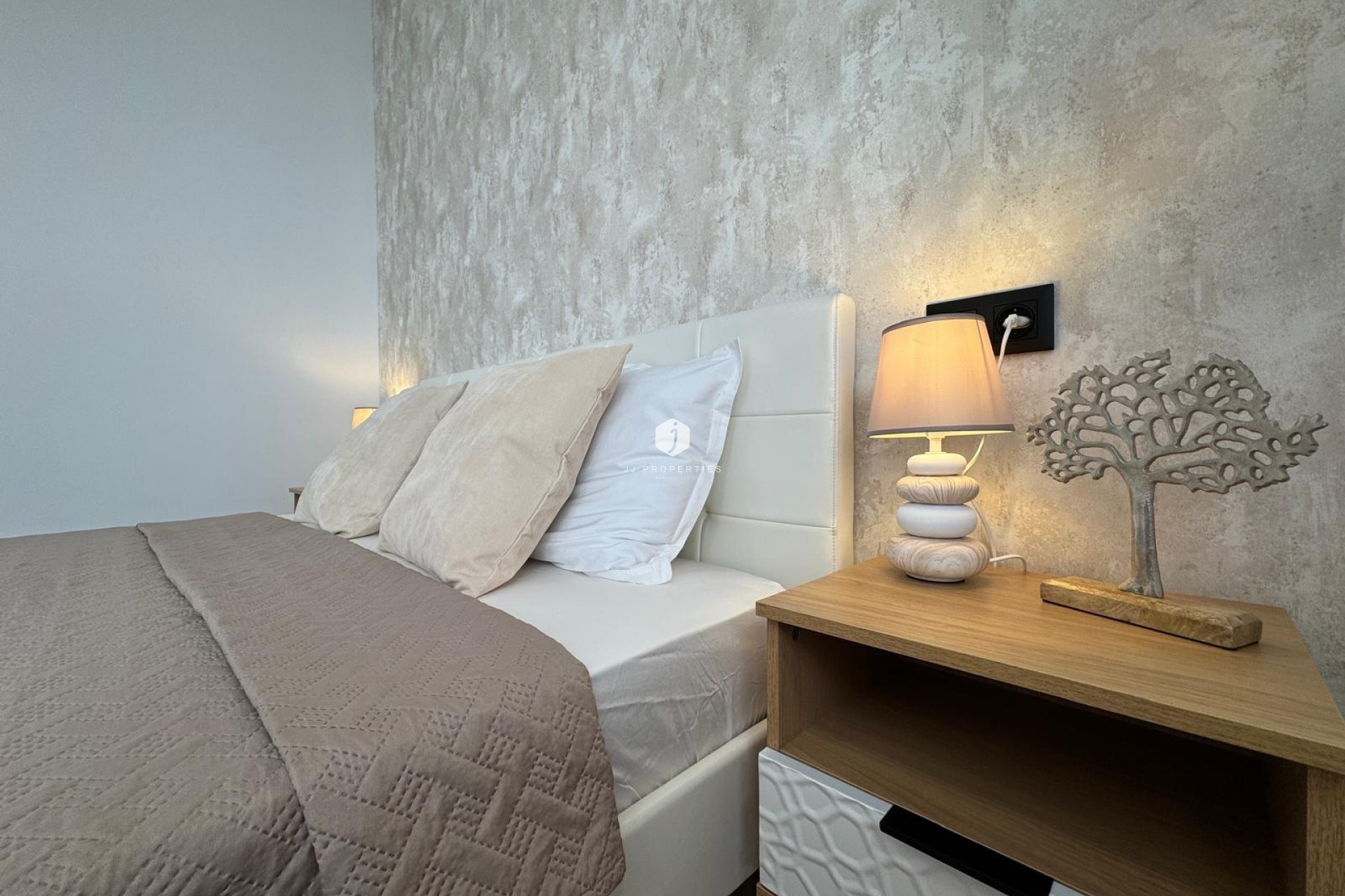 Resale - Apartment / flat -
Torrevieja - Playa del Cura