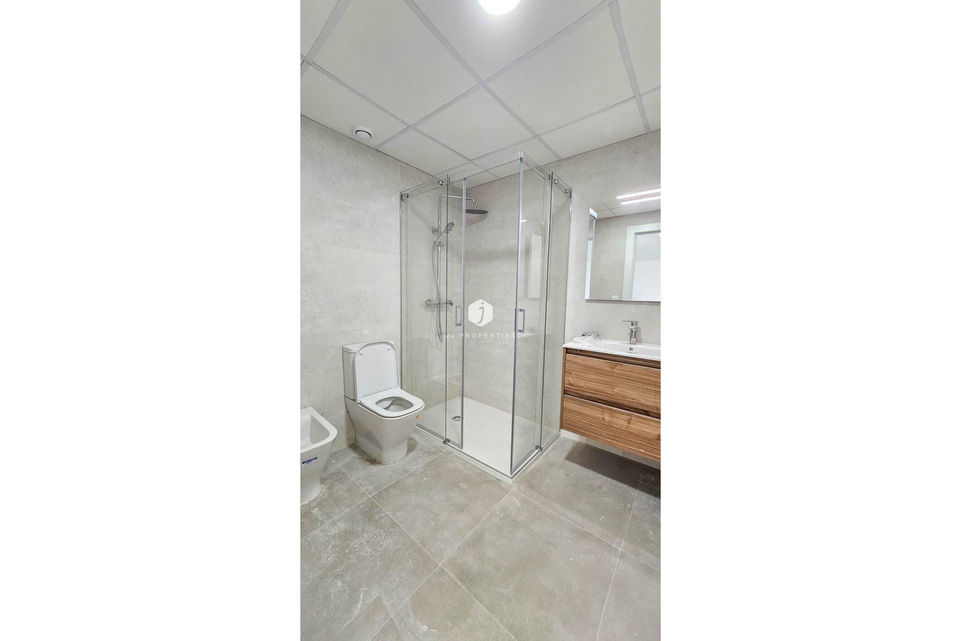 Resale - Apartment / flat -
Torrevieja - Playa del Cura