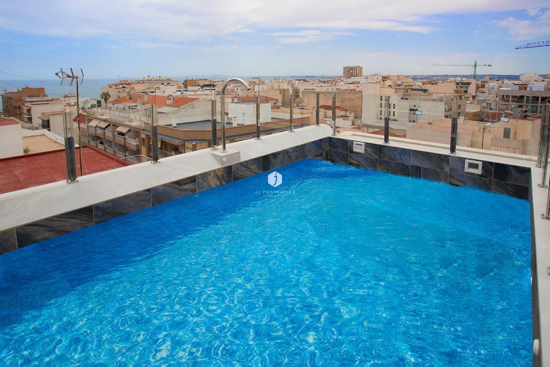 Resale - Apartment / flat -
Torrevieja - Playa del Cura