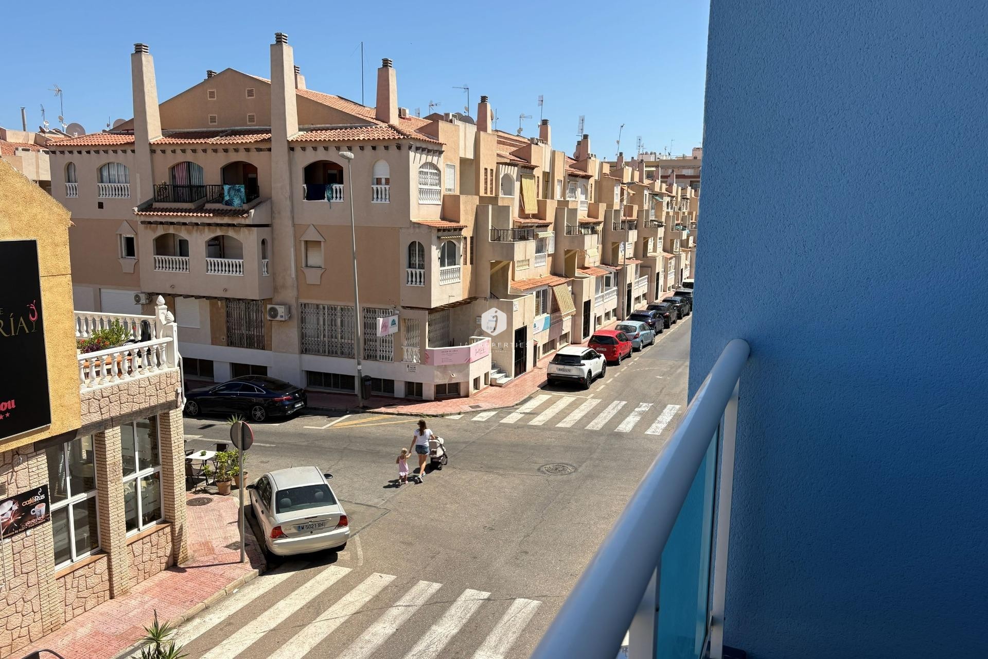 Resale - Apartment / flat -
Torrevieja - Playa del Cura