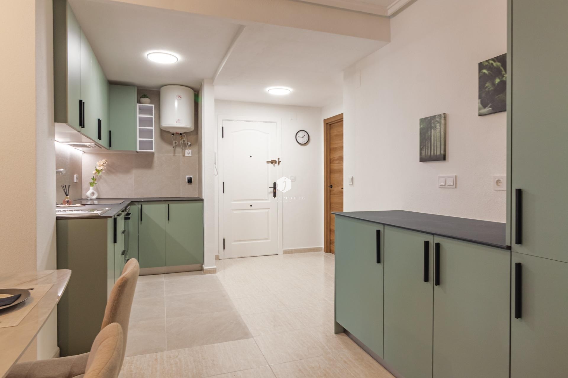 Resale - Apartment / flat -
Torrevieja - Playa del Cura