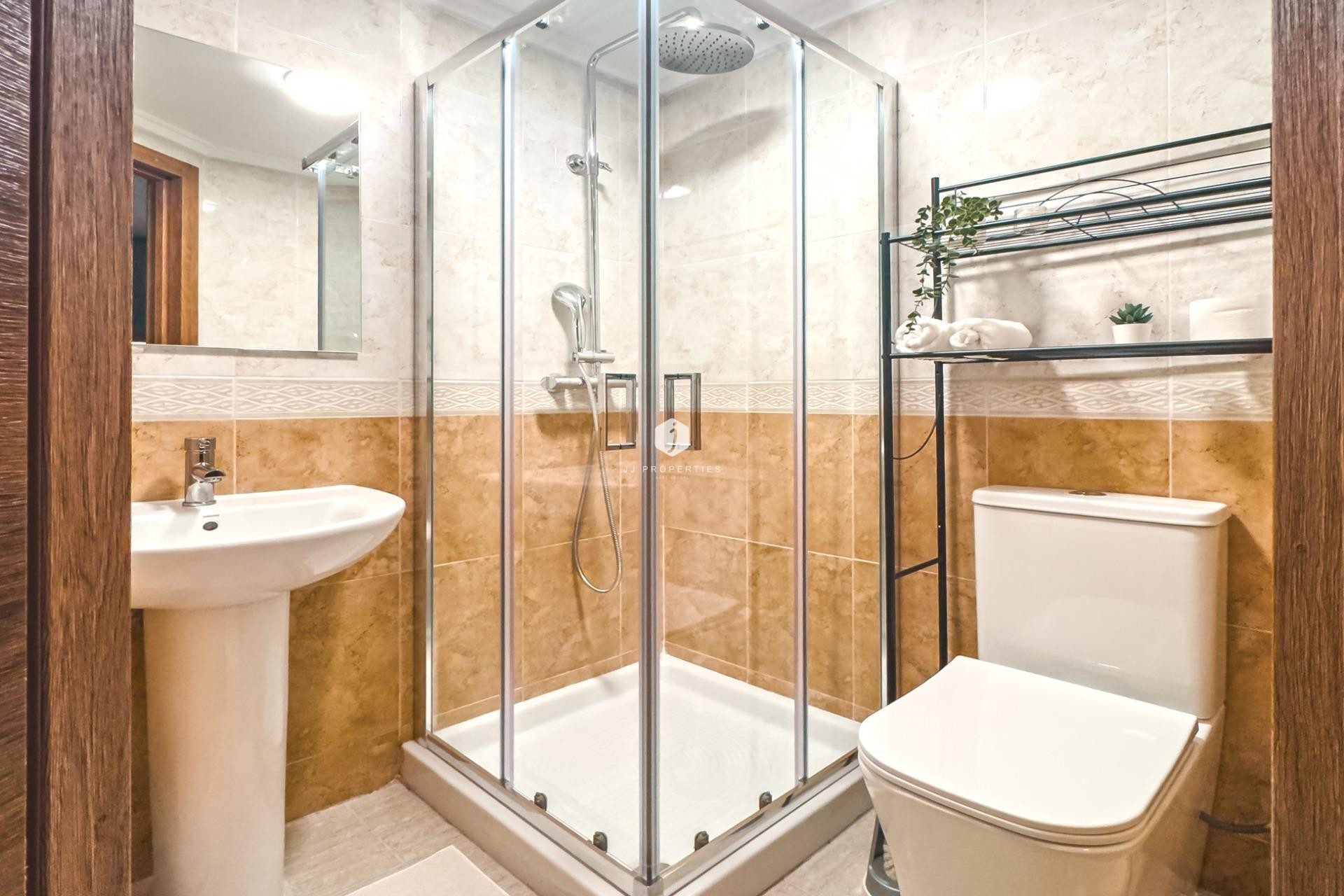 Resale - Apartment / flat -
Torrevieja - Playa del Cura