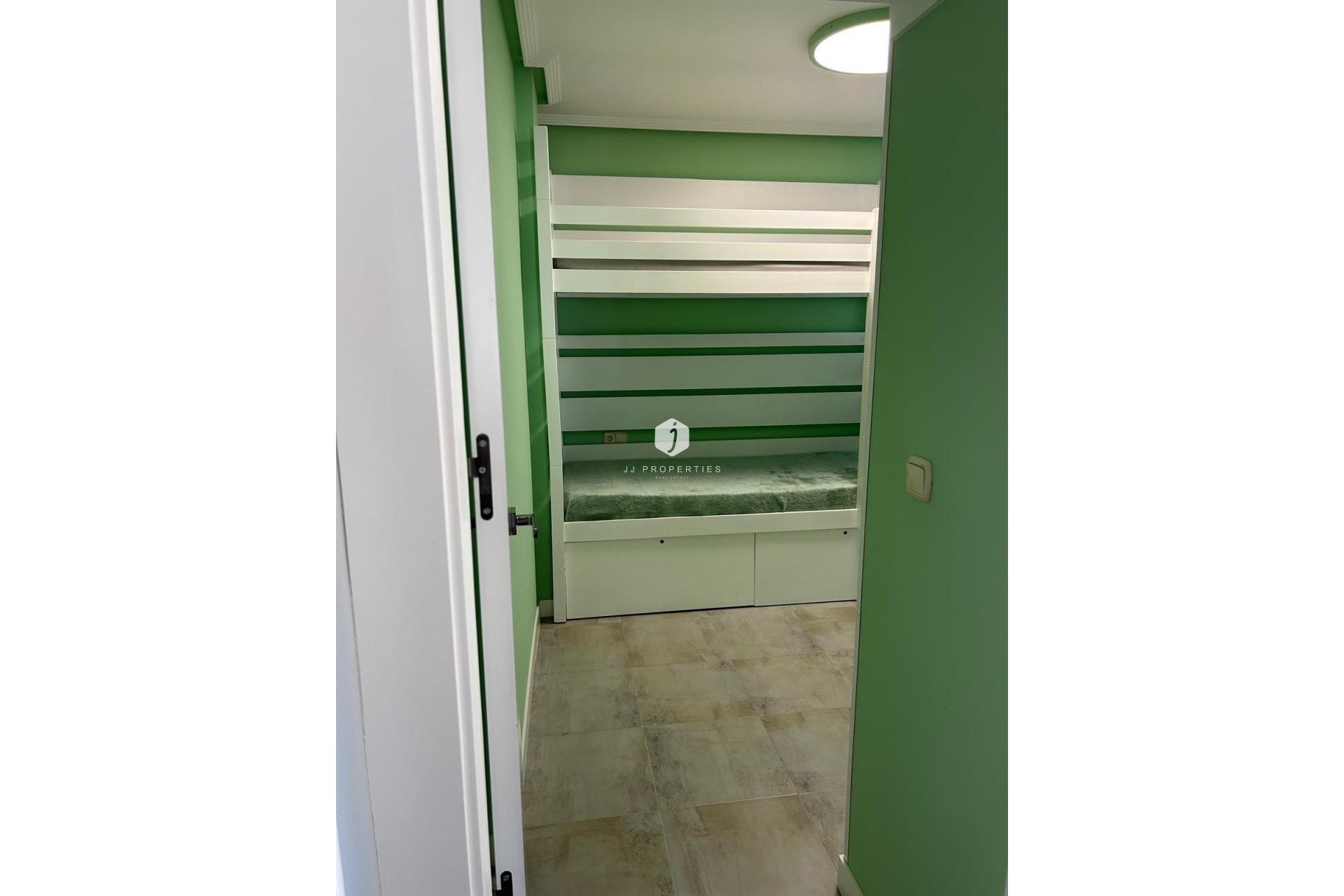 Resale - Apartment / flat -
Torrevieja - Playa del Cura