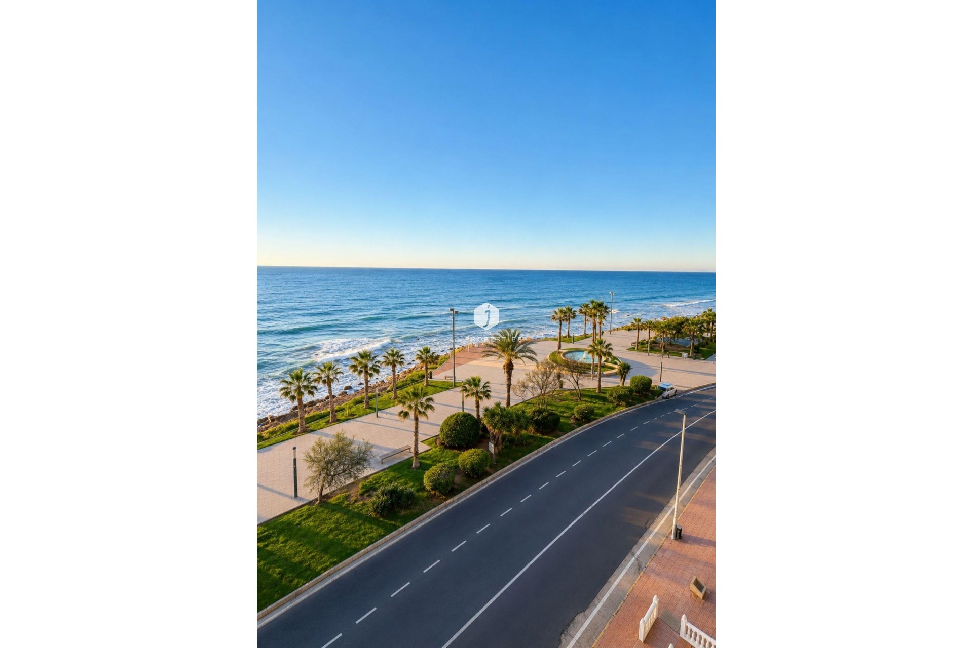 Resale - Apartment / flat -
Torrevieja - Playa del Cura