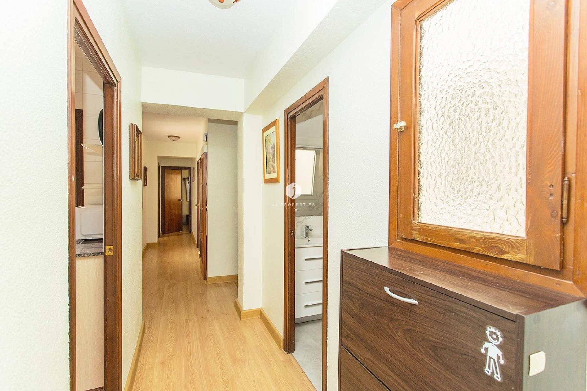 Resale - Apartment / flat -
Torrevieja - Playa del Cura