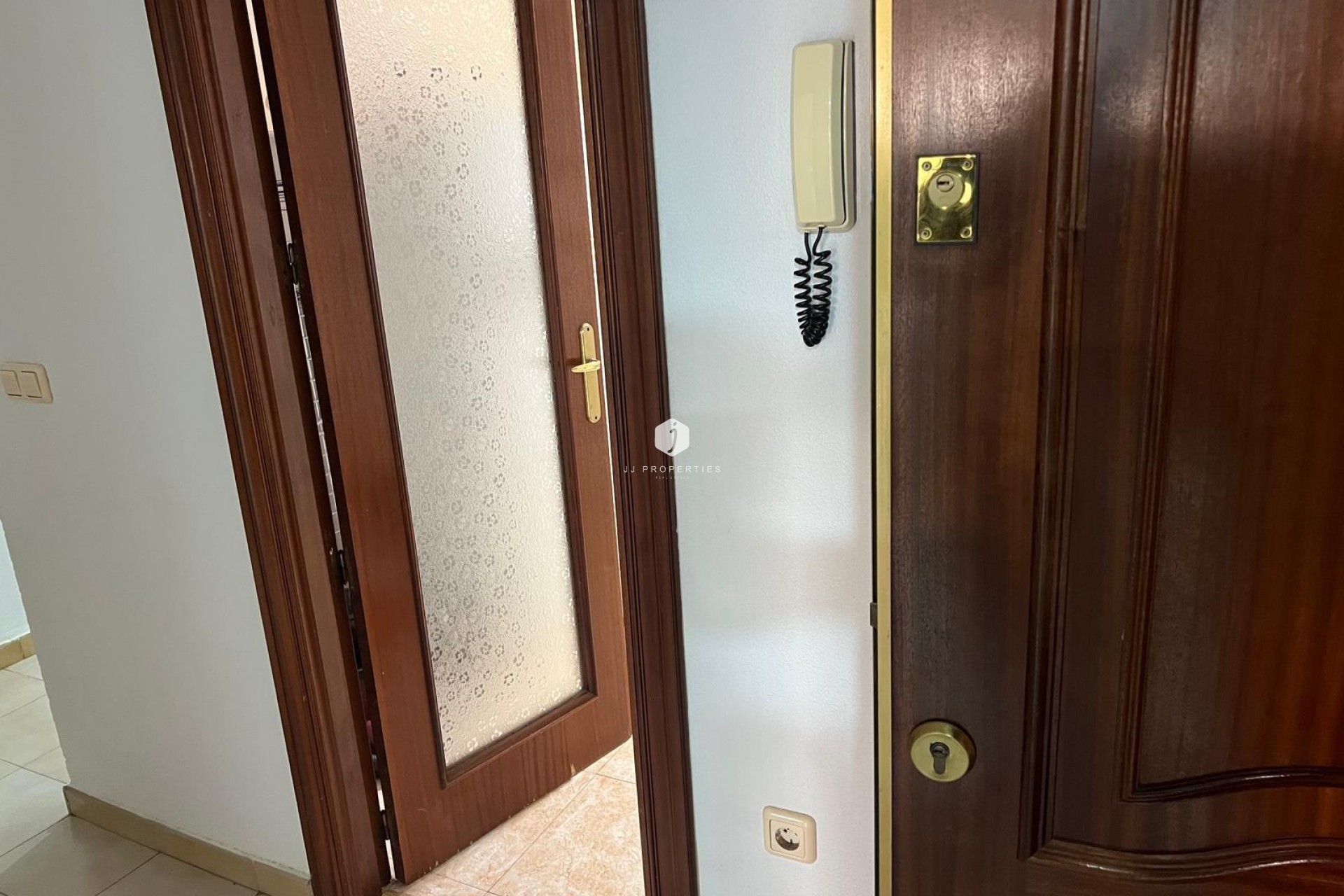 Resale - Apartment / flat -
Torrevieja - Playa del Cura