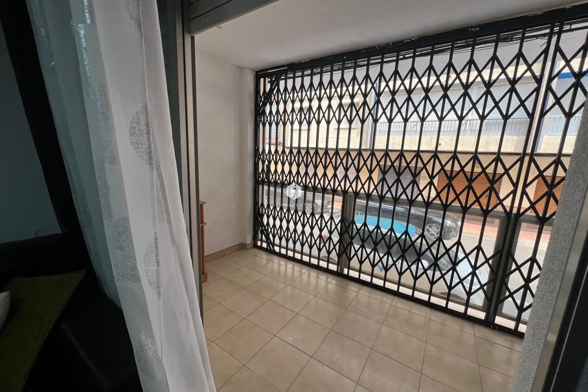 Resale - Apartment / flat -
Torrevieja - Playa del Cura