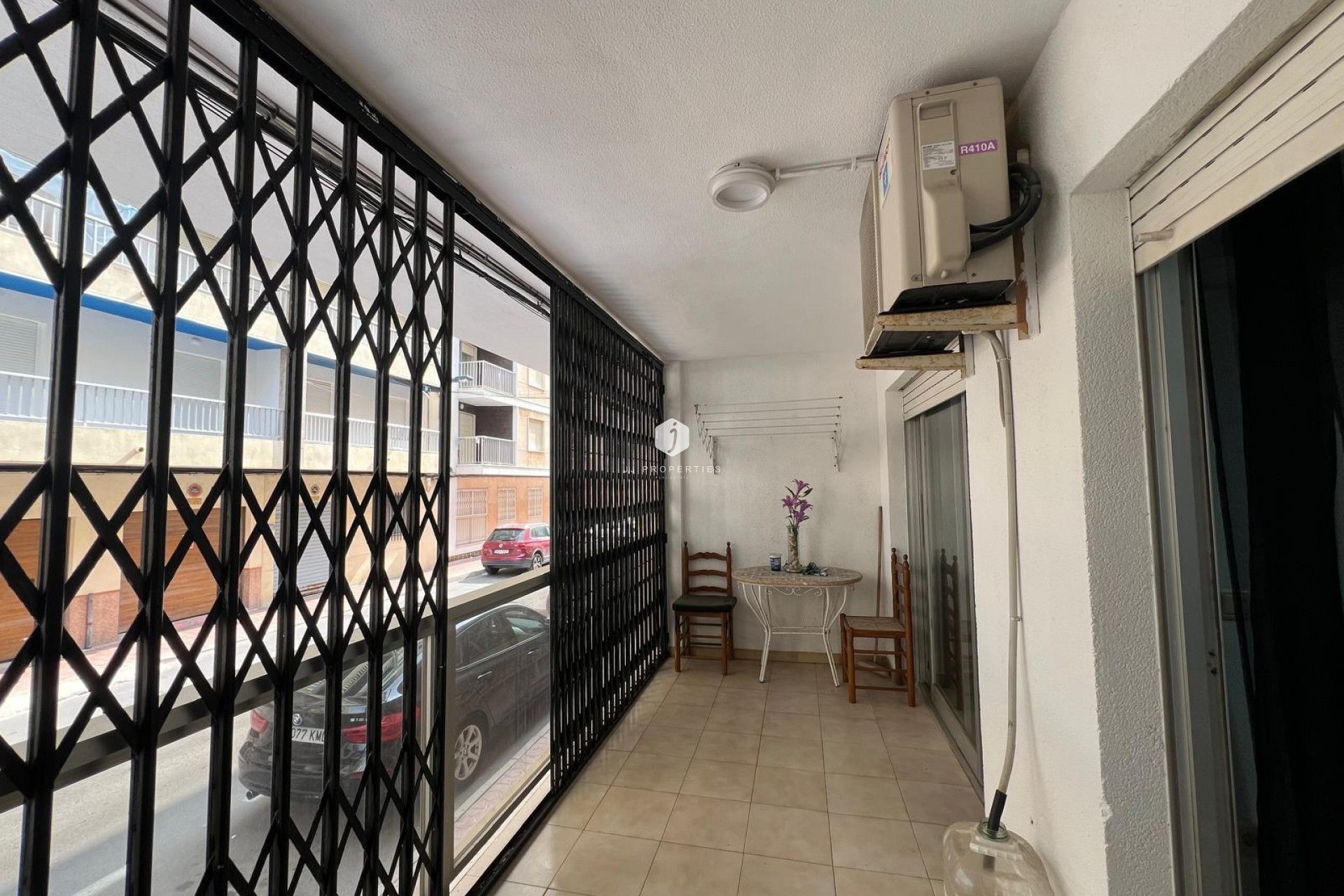 Resale - Apartment / flat -
Torrevieja - Playa del Cura